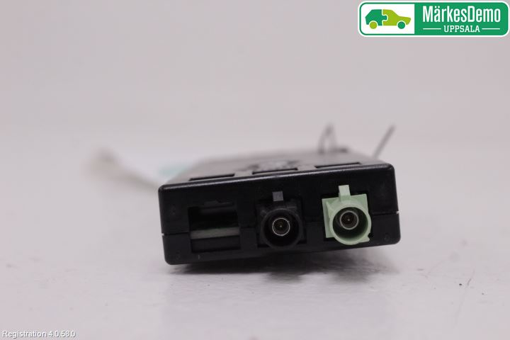 BMW 3 G20/G21/G80/G81 19- Antennförstärkare
