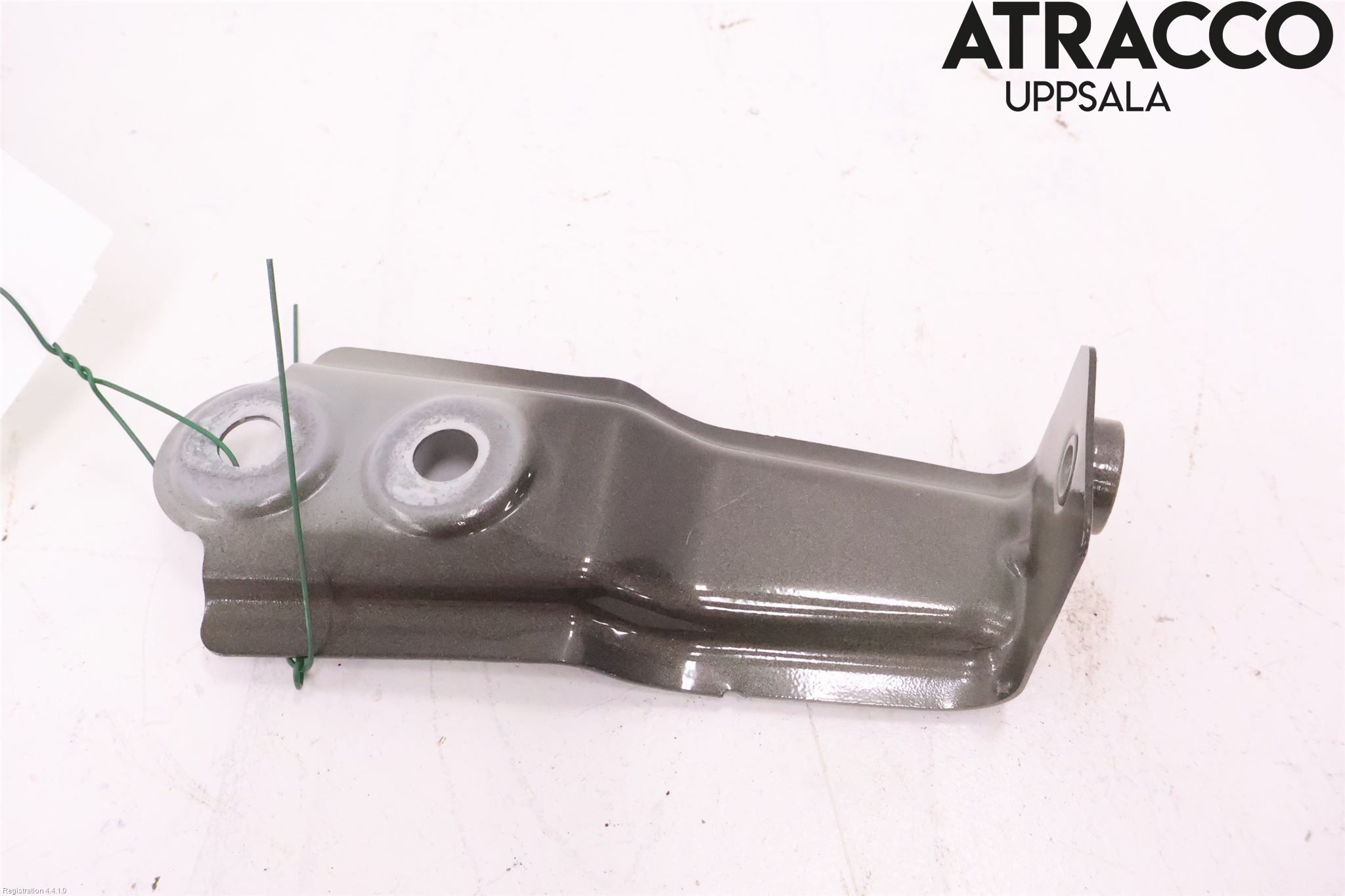 BMW X5 G05 18- Skärmfäste Fram Vä