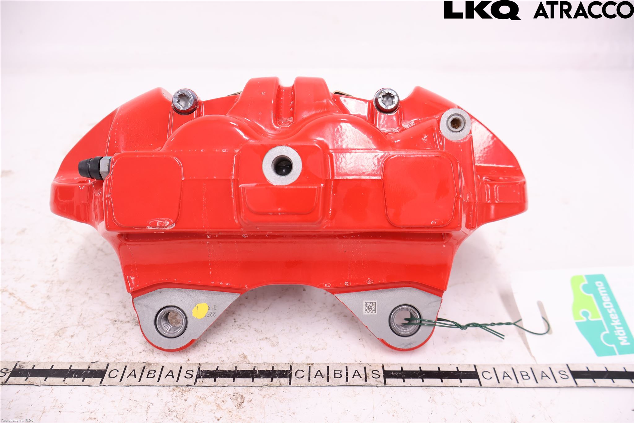 Tesla MODEL 3 17- Bromsok Fram Höger