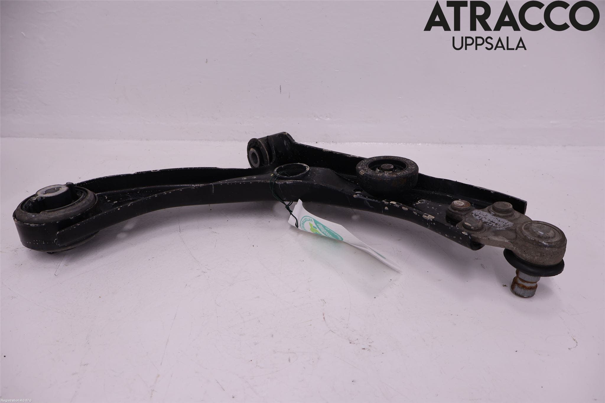 Ford FOCUS 19- Bärarm Fram Undre Vä