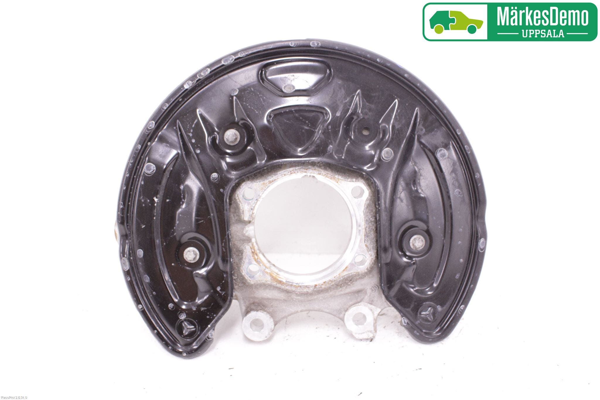 MB GLC-KLASS (X253/C253) 15-22 Hjullagerhus-Spindel Vä B