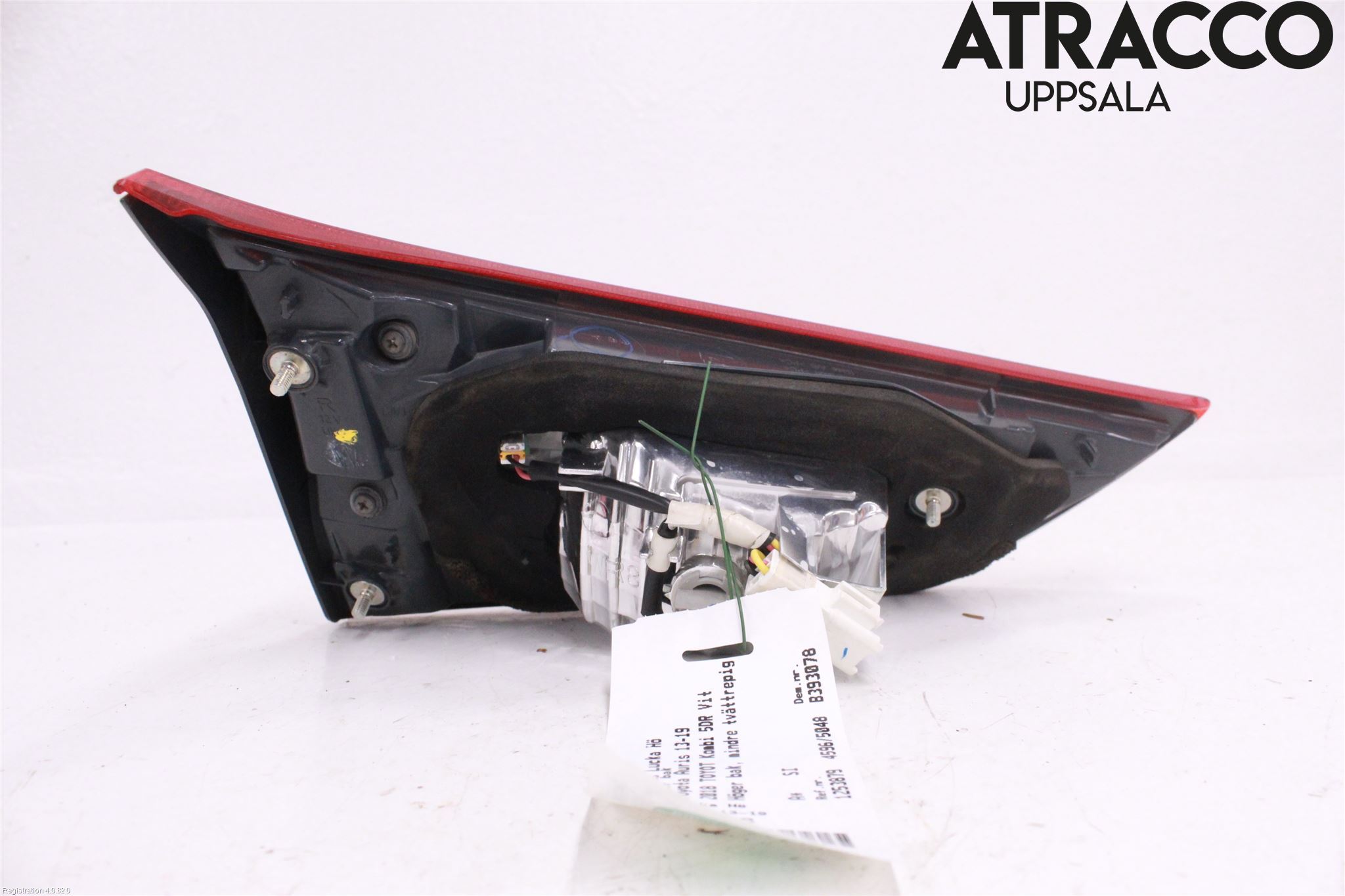 Toyota AURIS 13-19 Bakljus Lucka Hö