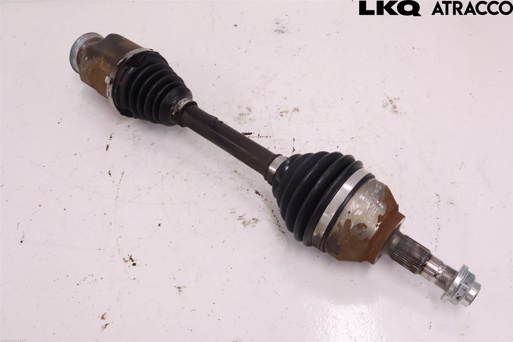 MG ZS EV 20- Drivaxel Fram Höger