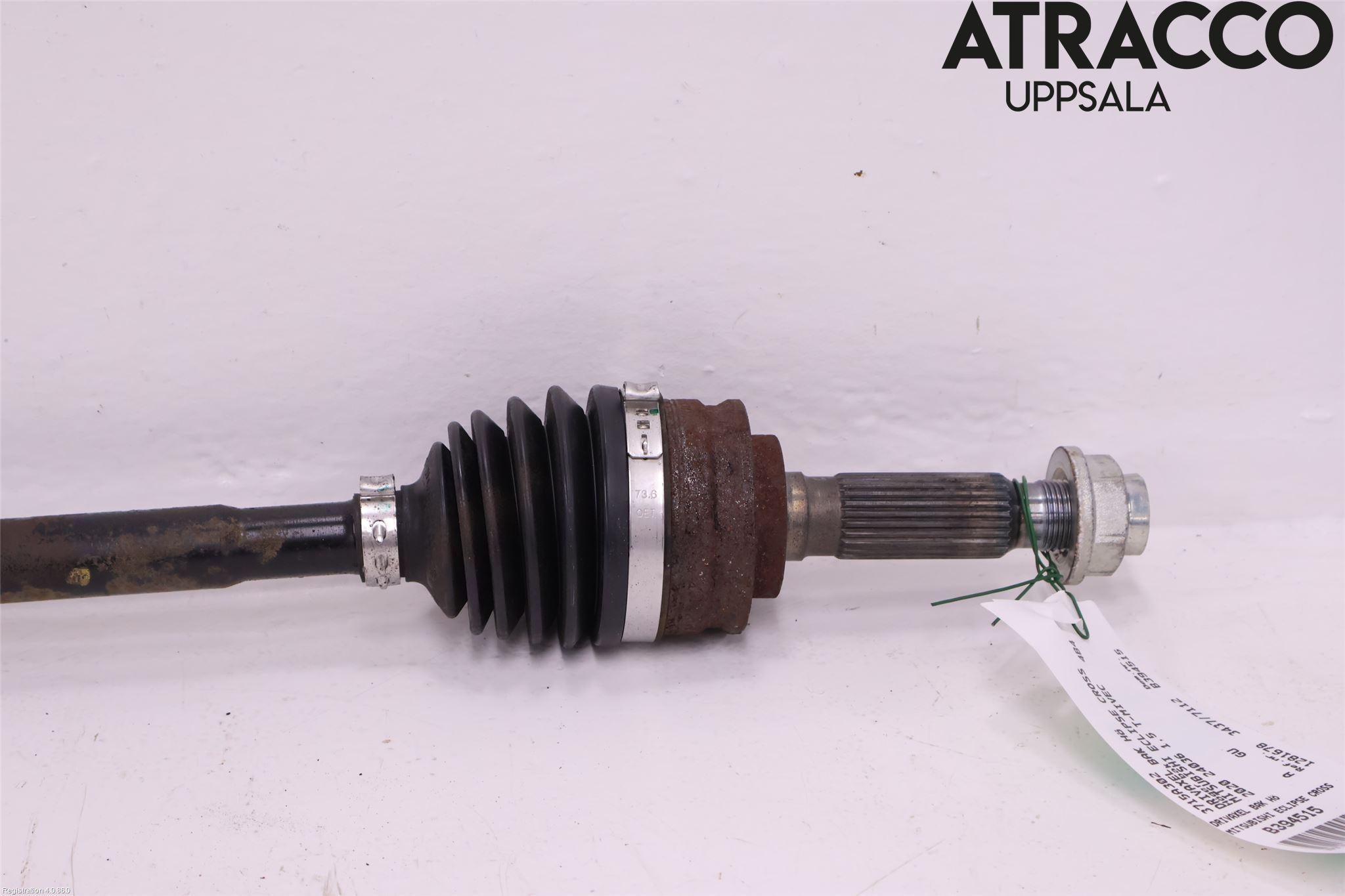 Mitsubishi ECLIPS CROSS Drivaxel Bak Höger