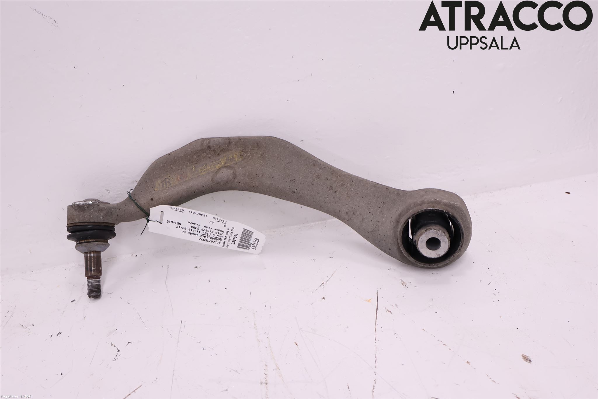 BMW 5 F10/F11/F18 09-17 Bärarm Fram Undre Hö