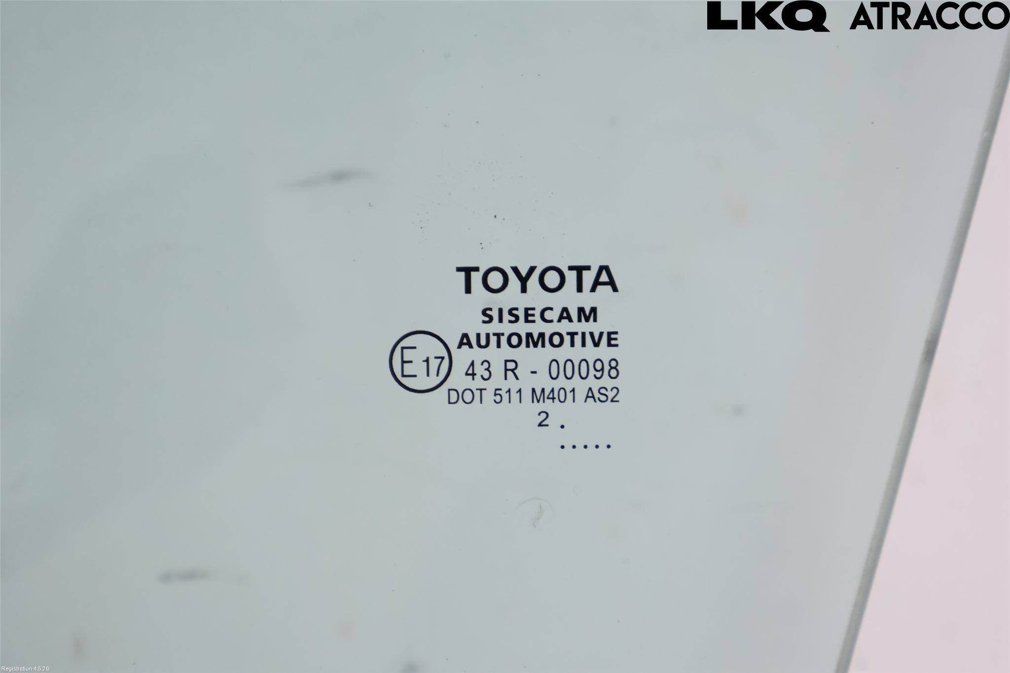 Toyota C-HR 16-23 Dörruta Fram Vänster