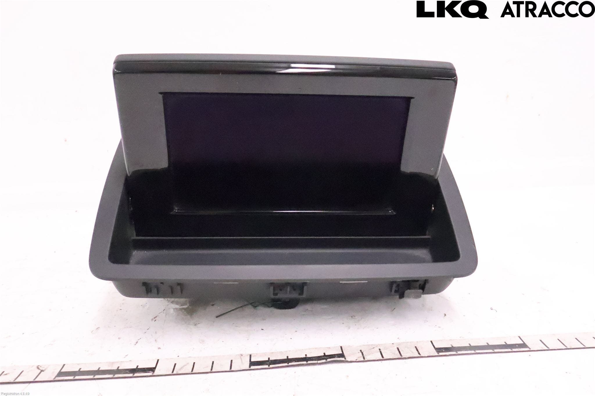 Audi Q3 8U 12-18 Bildskärm