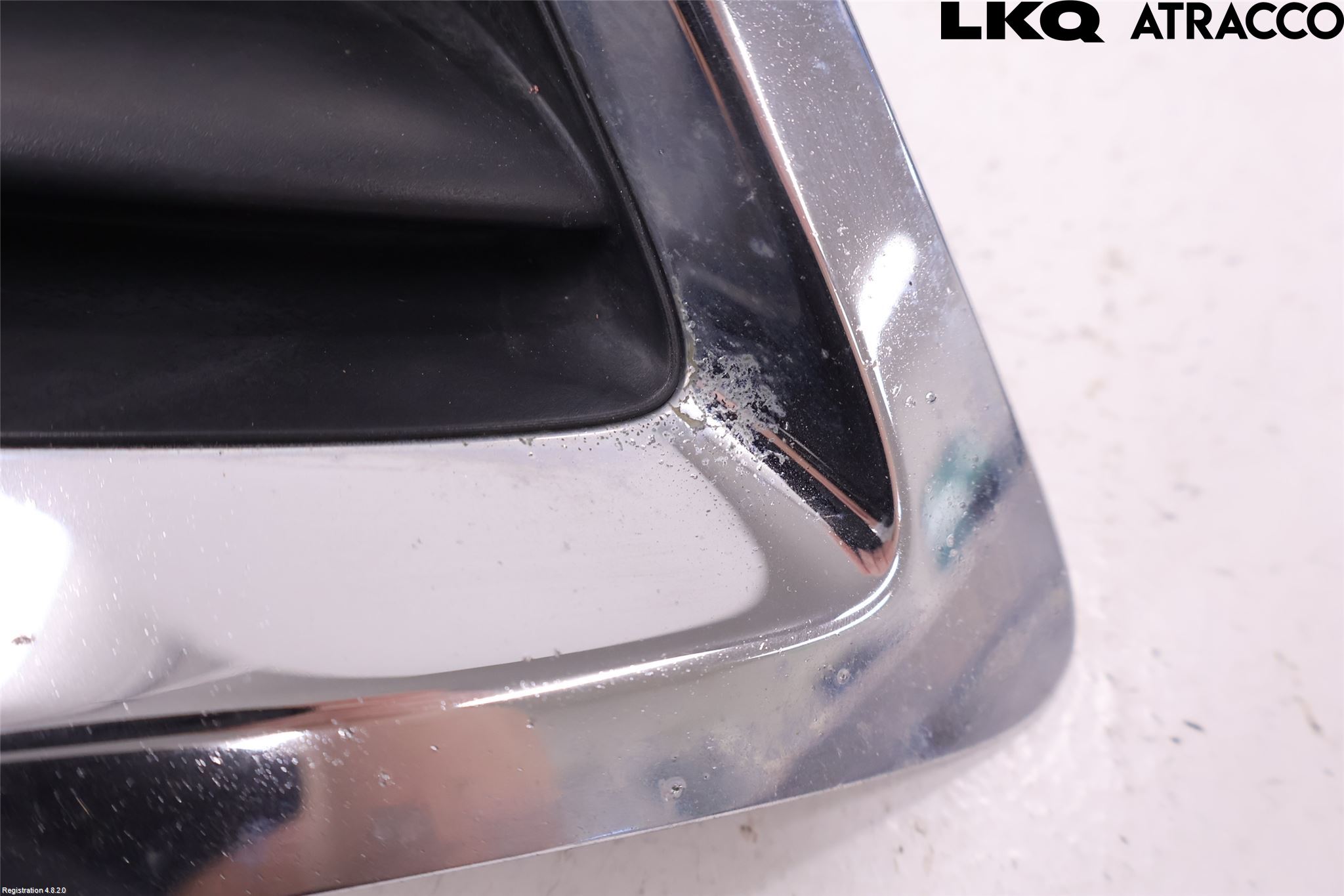 Saab 9-5     06-10 Grilldel Höger