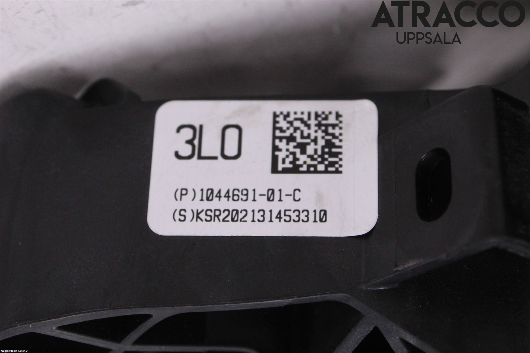 Tesla MODEL 3 17- Bromspedal