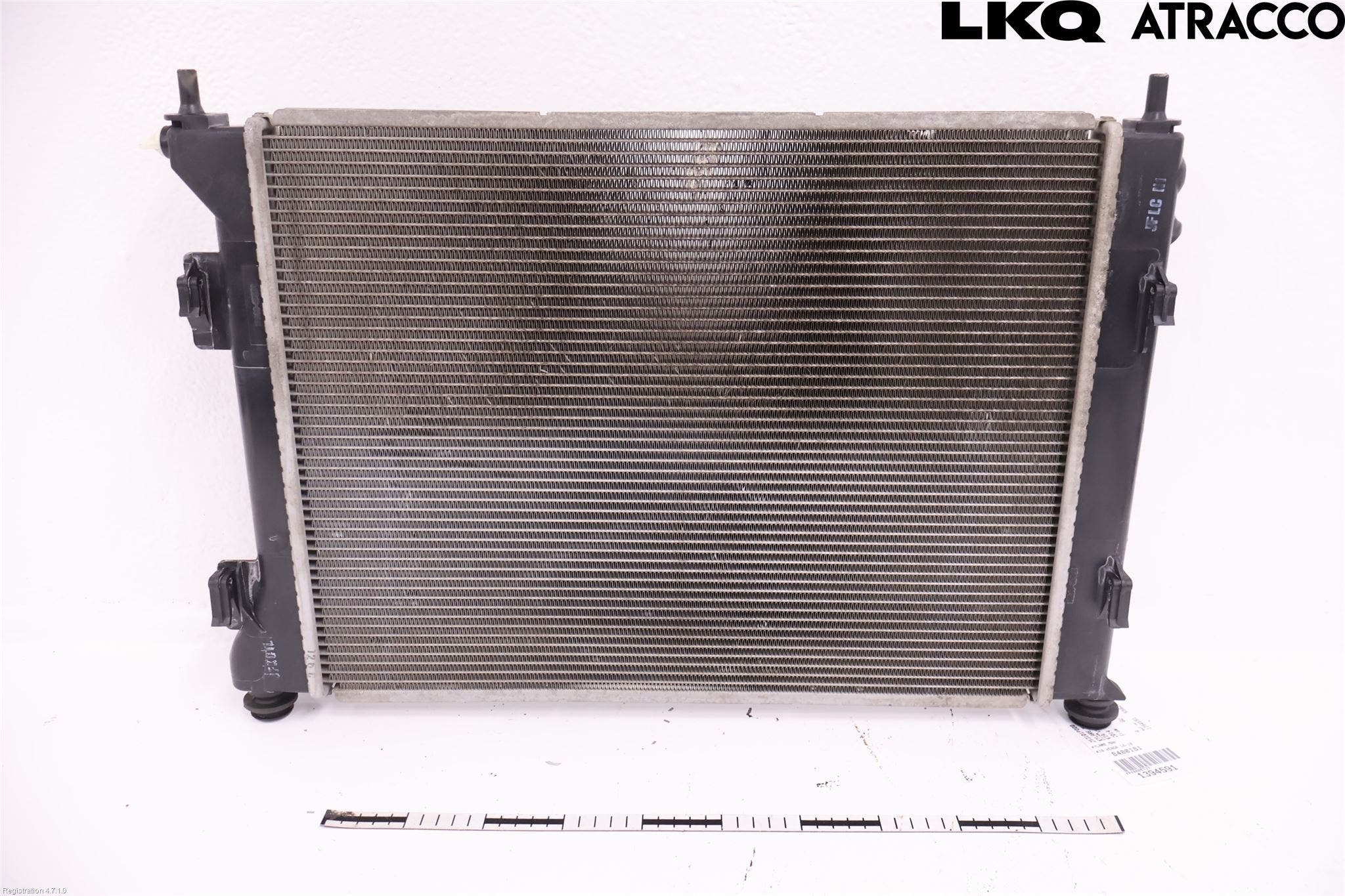 Kia VENGA 10-19 Kylare Man