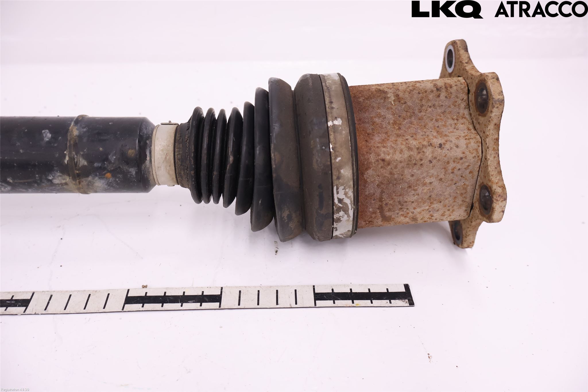 Volkswagen VW PASSAT 15-19 Drivaxel Fram Höger