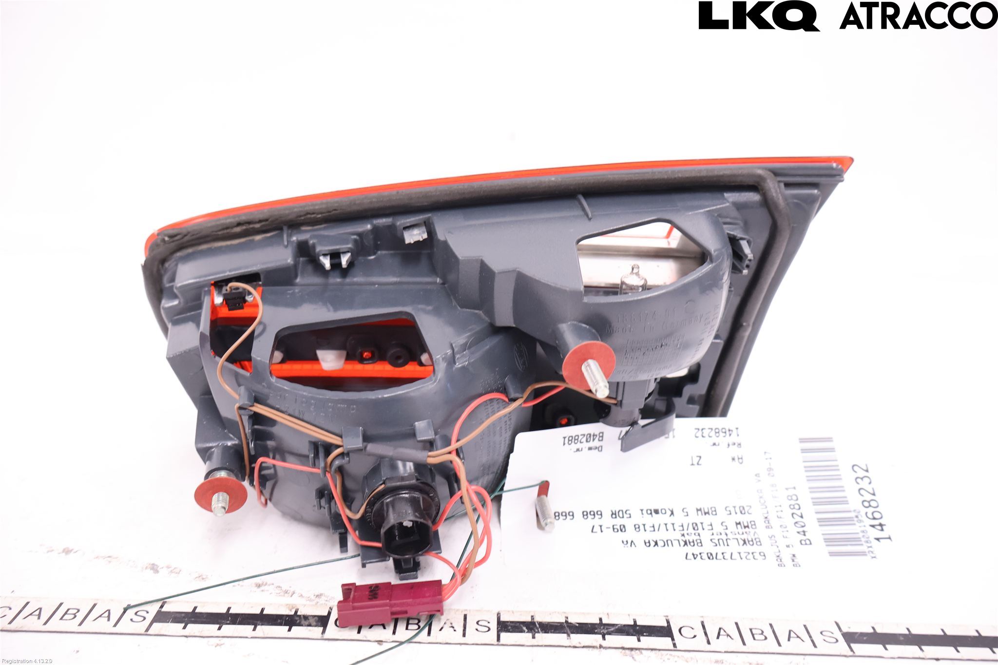 BMW 5 F10/F11/F18 09-17 Bakljus Lucka Vä