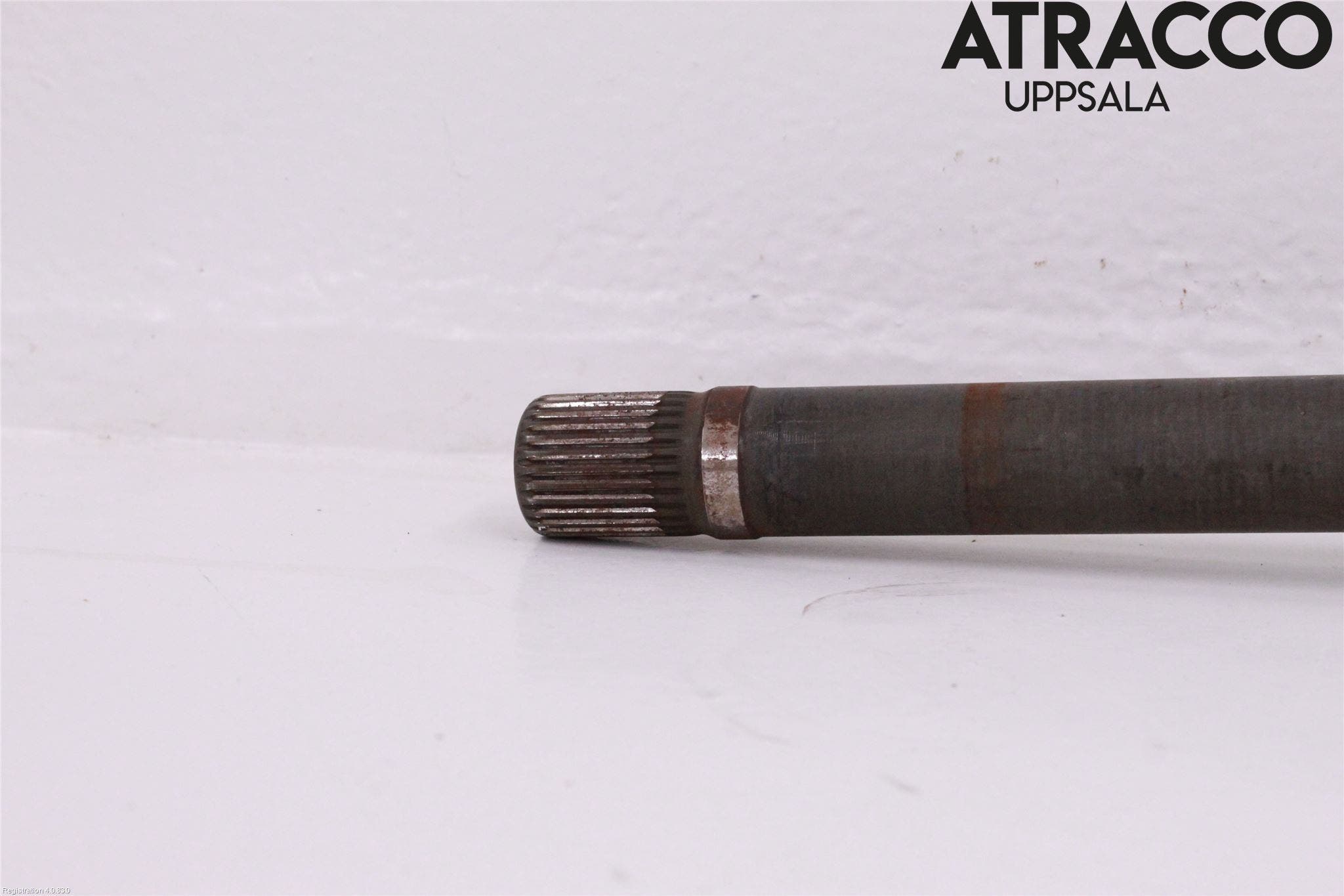 Volvo V60 11-13 Drivaxel Fram Höger