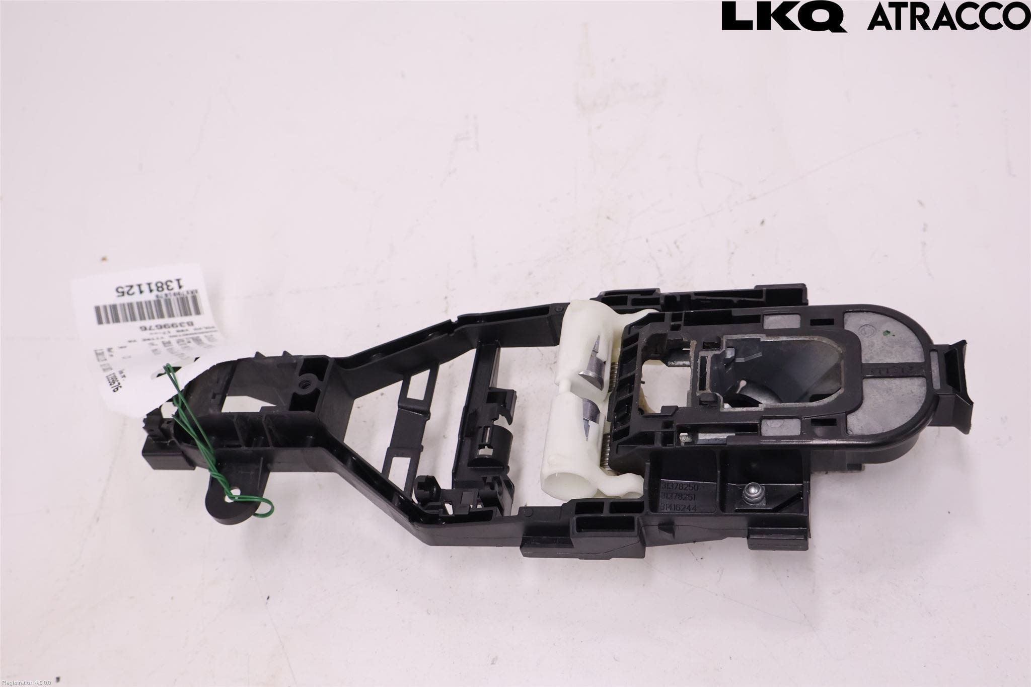 Volvo V90 17->> Dörrhandtag Yttre Vä