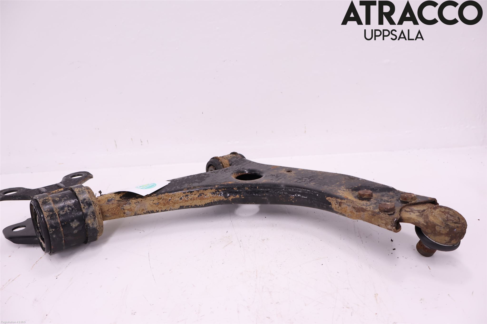 Ford FOCUS 11-14 Bärarm Fram Undre Vä