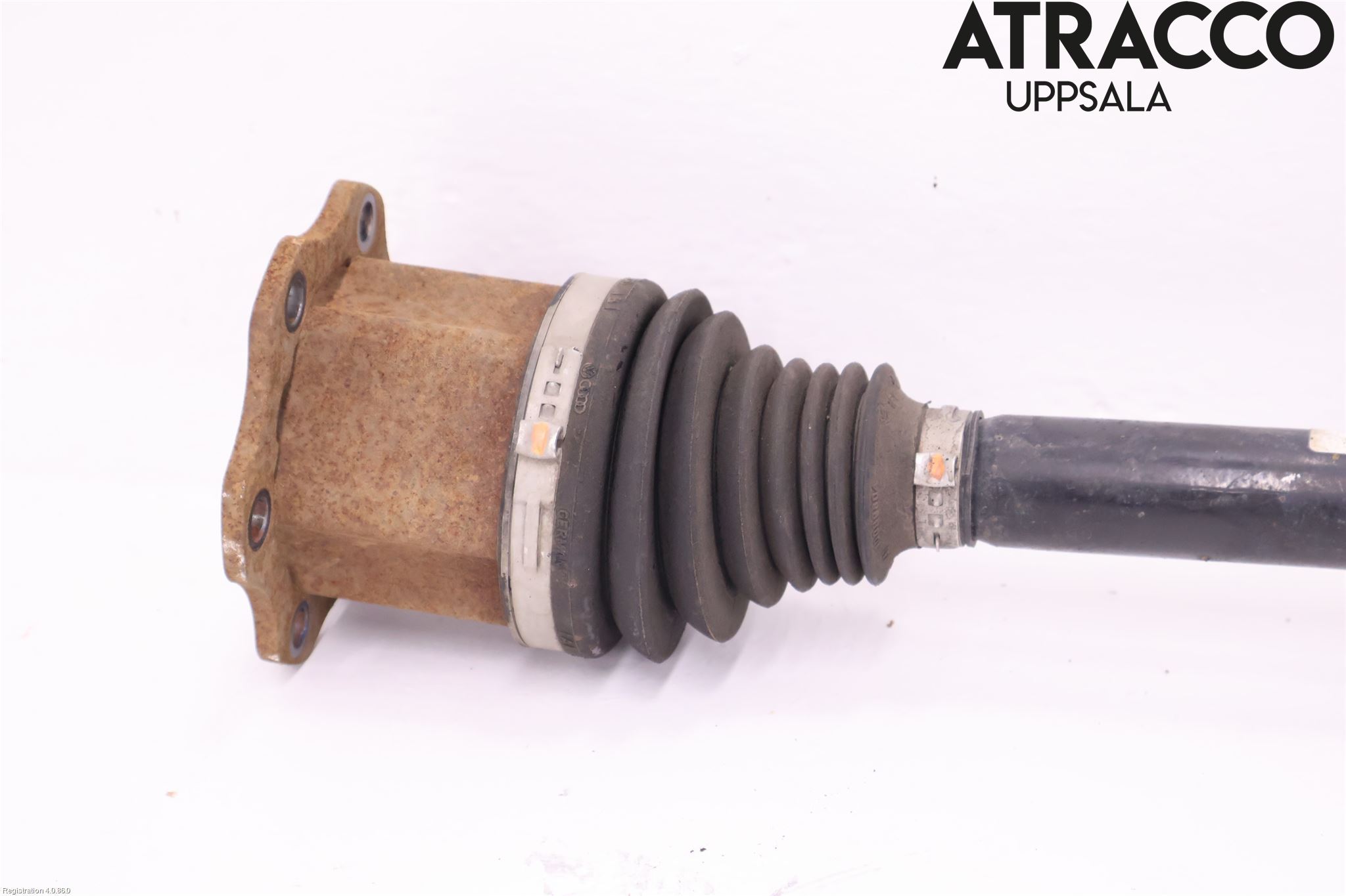Audi A4/S4 08-11 Drivaxel Fram Vänster