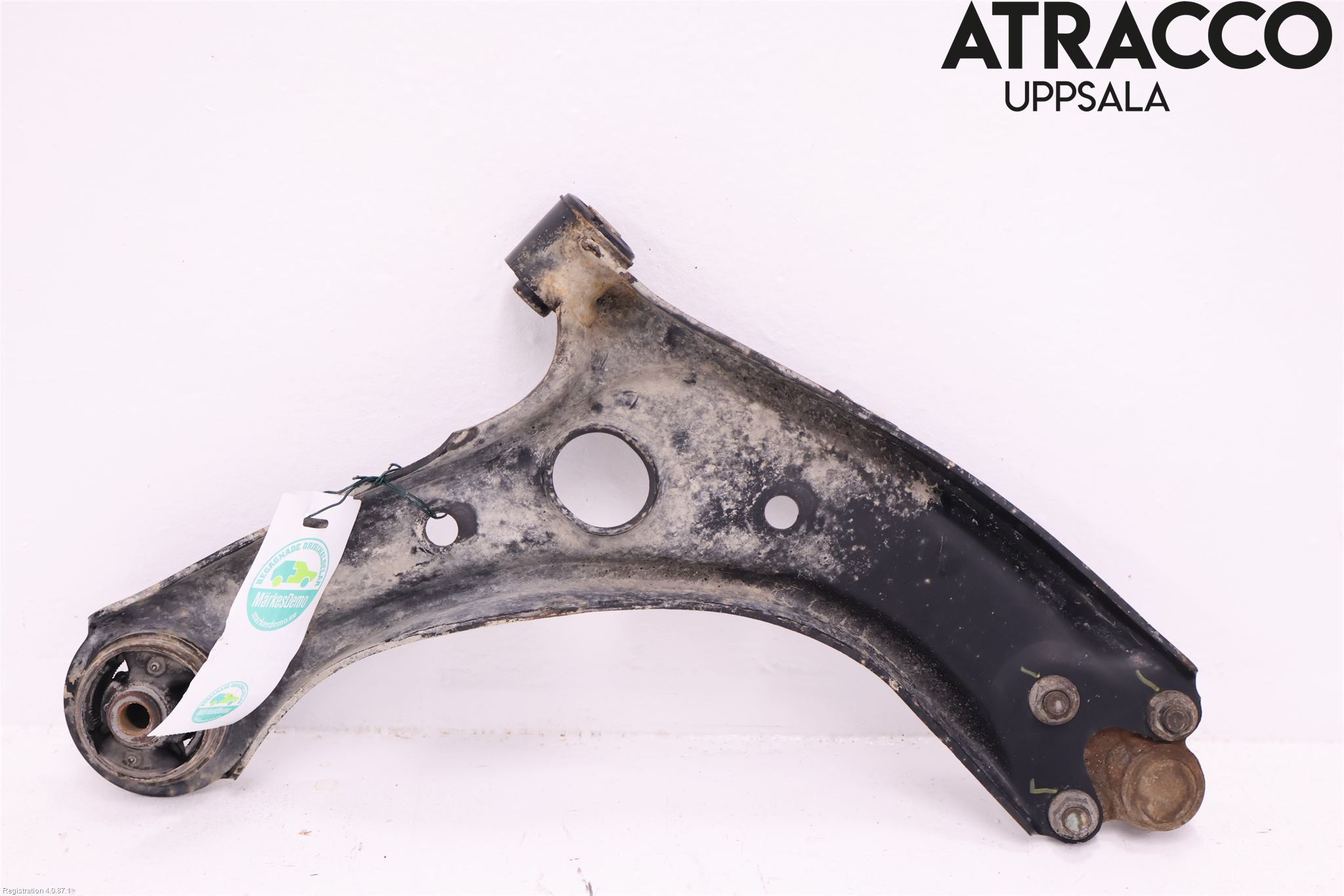 Hyundai TUCSON 05- Bärarm Fram Undre Vä