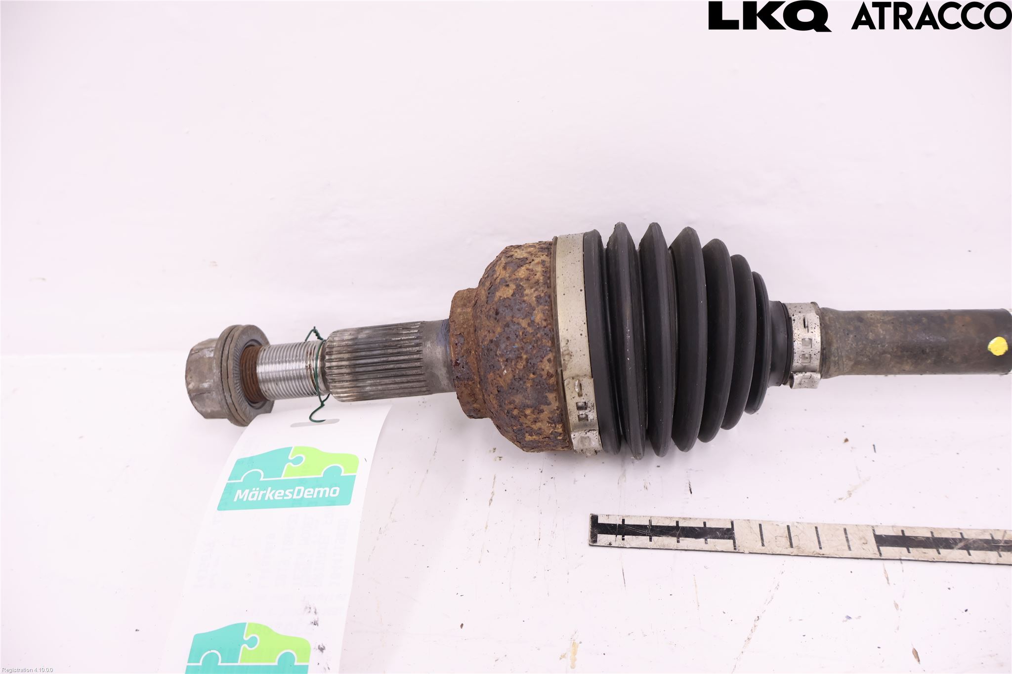 Tesla MODEL 3 17- Drivaxel Fram Höger