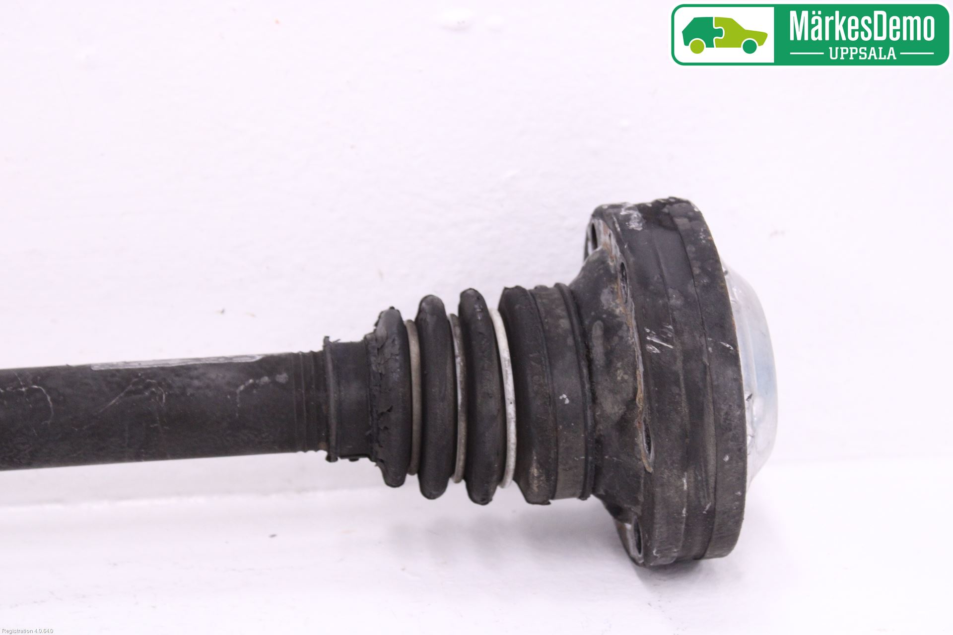 Mercedes-Benz MB AMG GT (C190/R190) 14-22 Drivaxel Bak Vänster