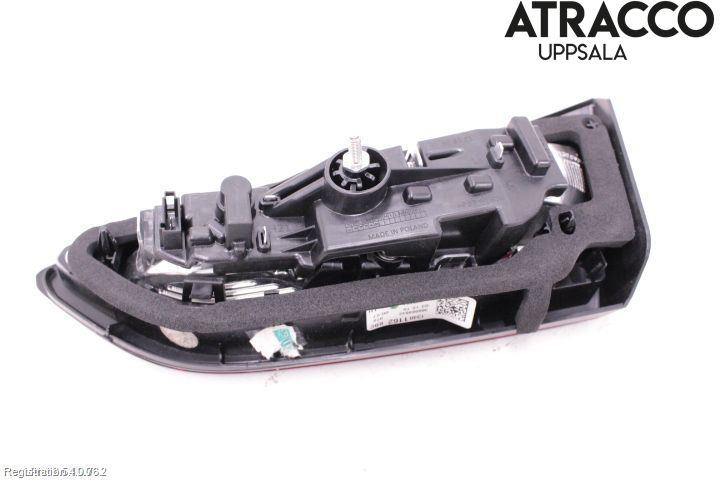 Opel ASTRA K 16-22 Bakljus Lucka Vä