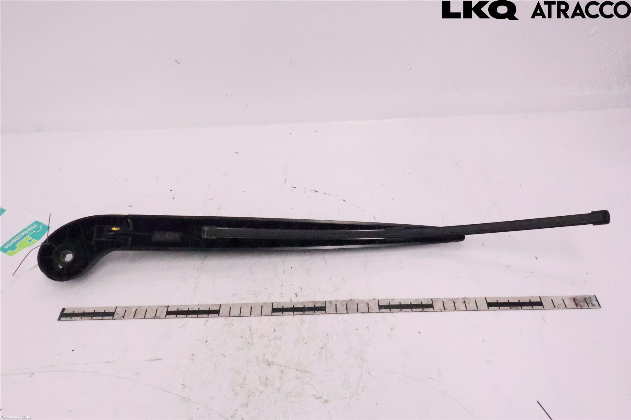 Volvo XC60 09-13 Torkararm-Bakruta