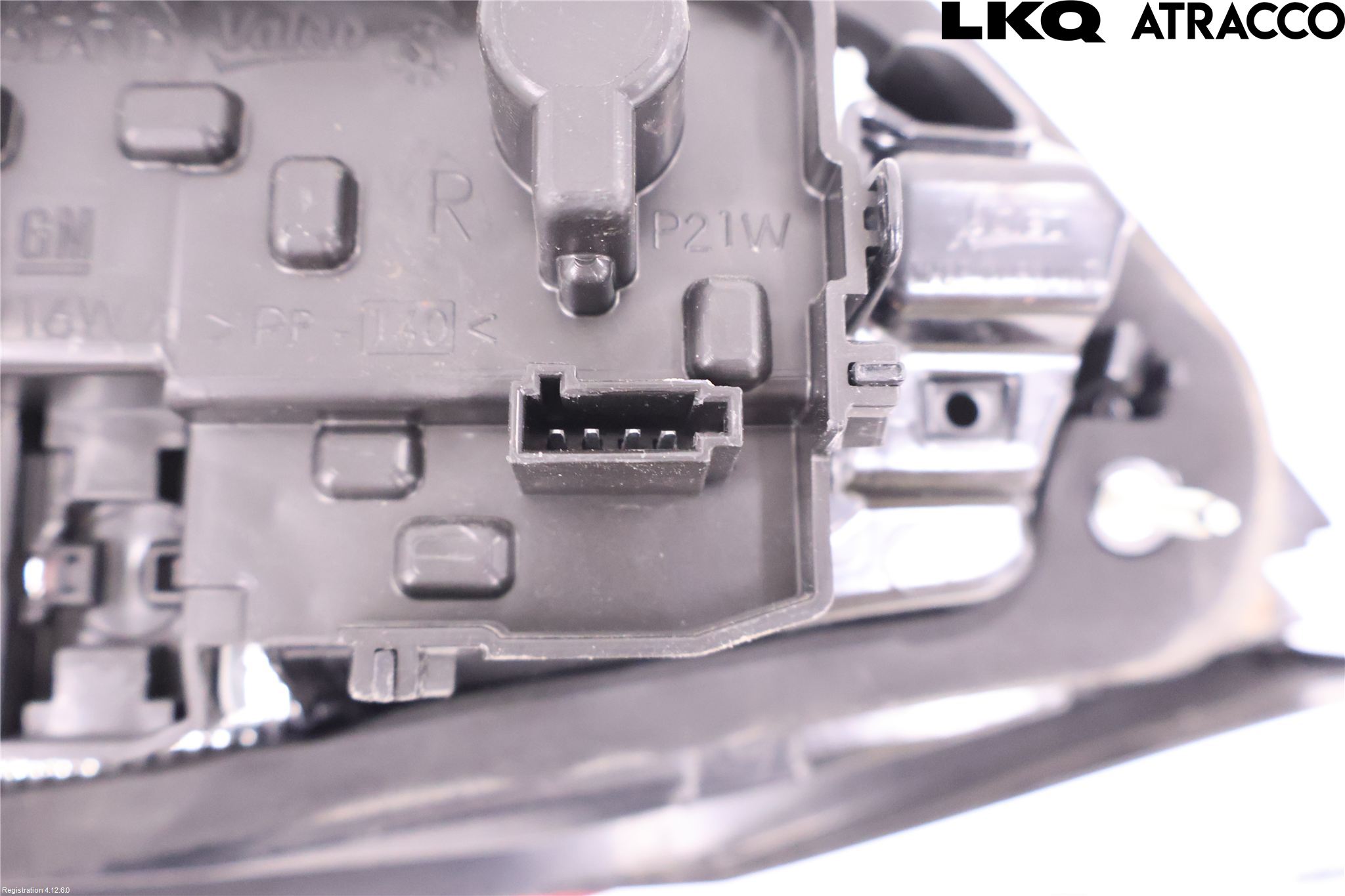Opel ASTRA K 16-22 Bakljus Lucka Hö