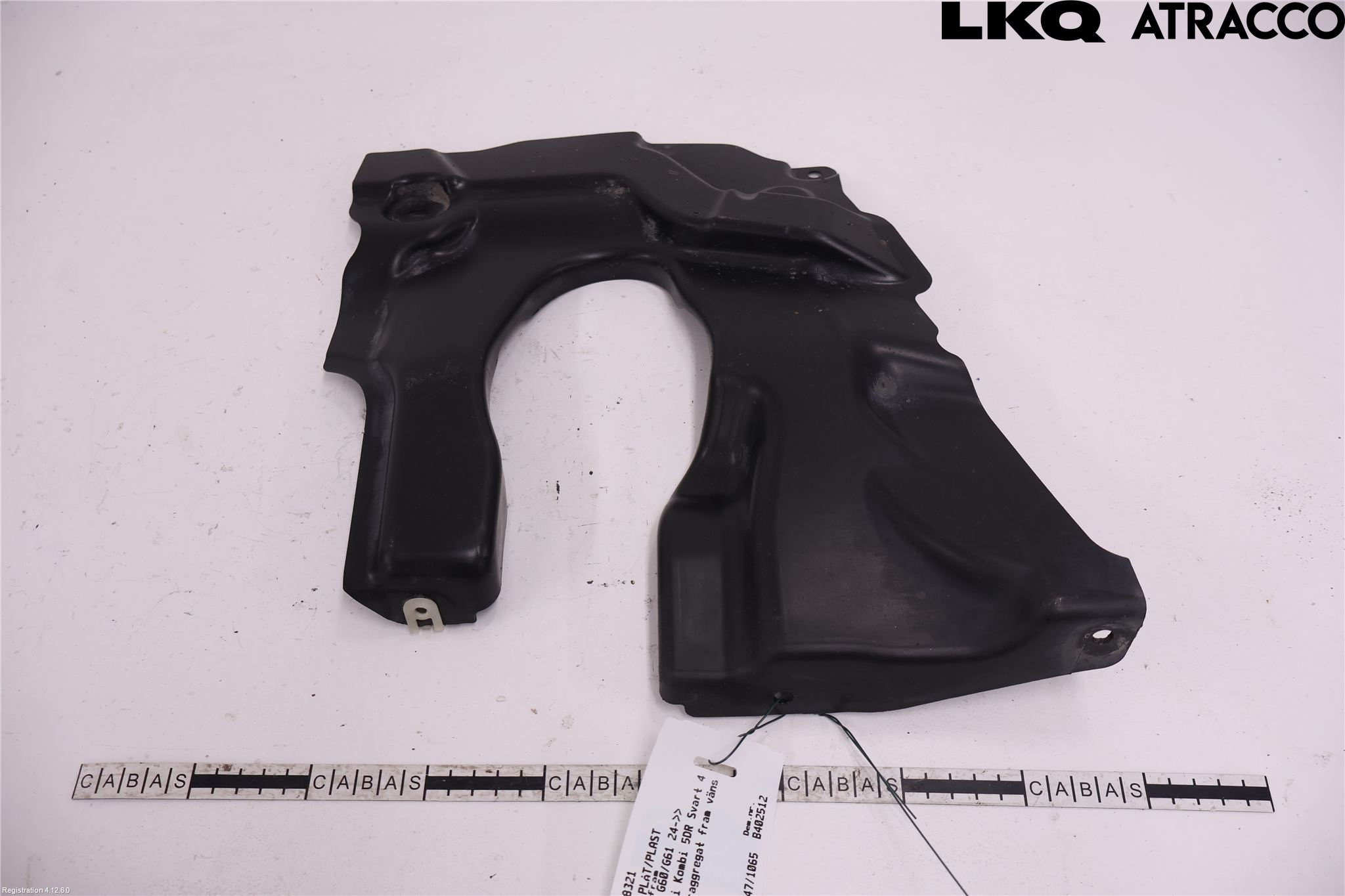 BMW 5/i5 G60/G61 24- Hasplåt Plåt-Plast