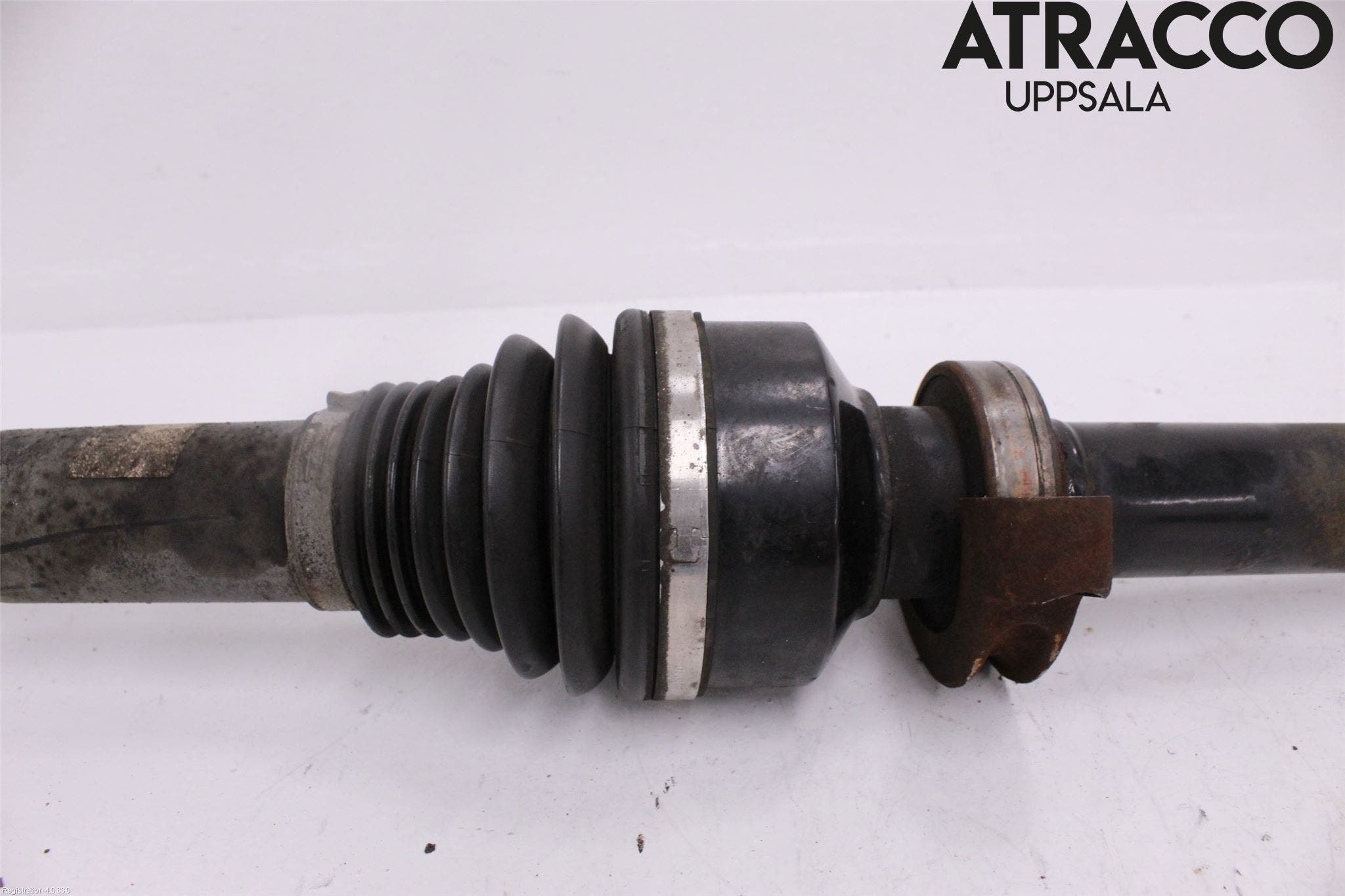 Volvo XC90 07-14 Drivaxel Fram Höger