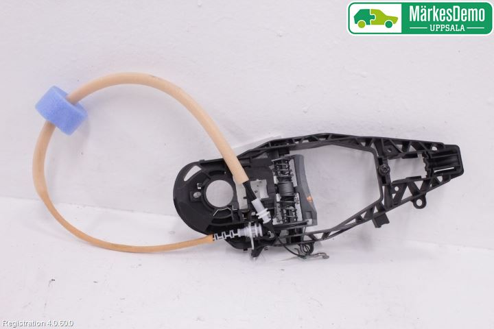 BMW 5 G30/G31/F90 17-23 Dörrhandtag Yttre Hö