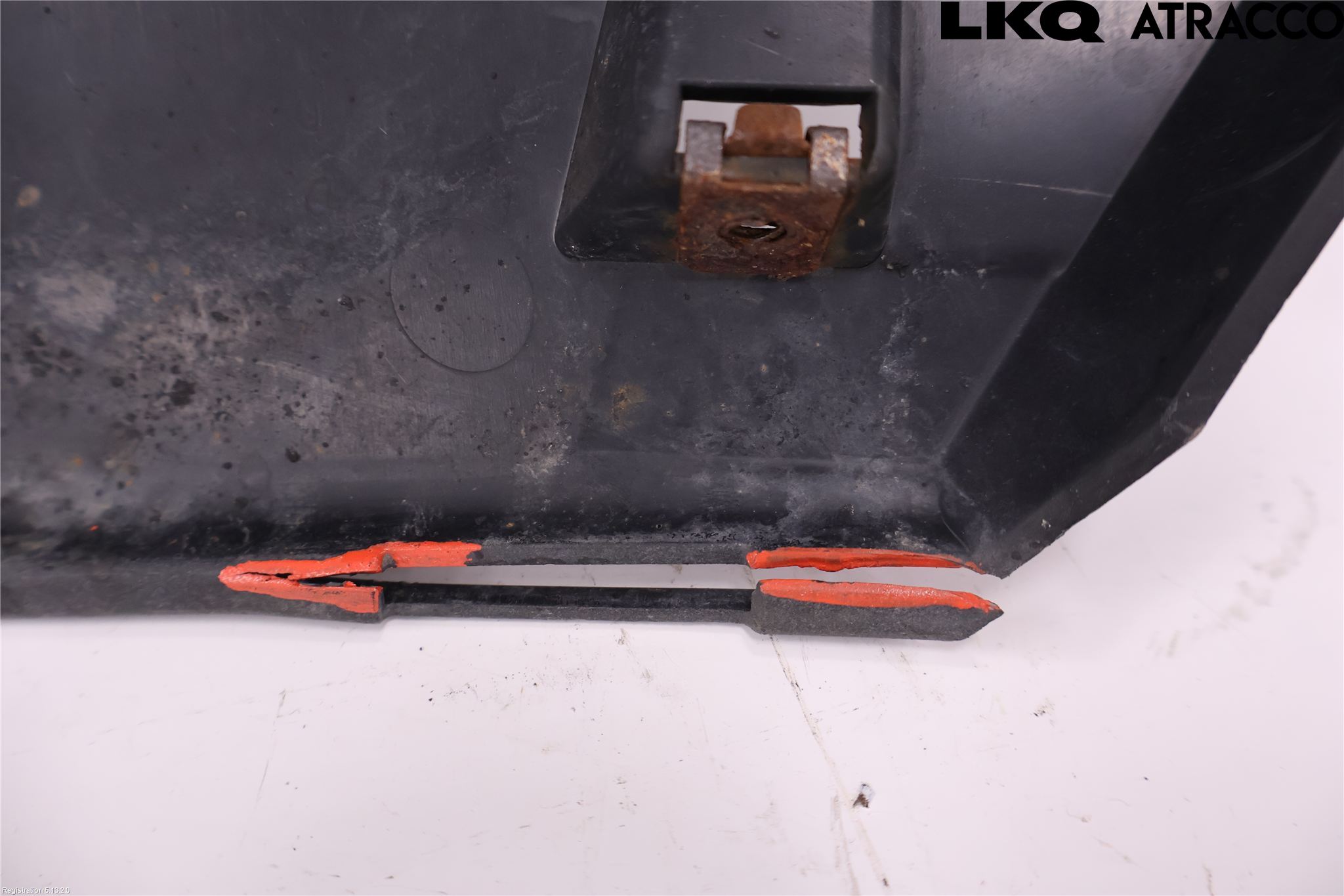 BMW 5 F10/F11/F18 09-17 Stötfångarfäste Bak Hö