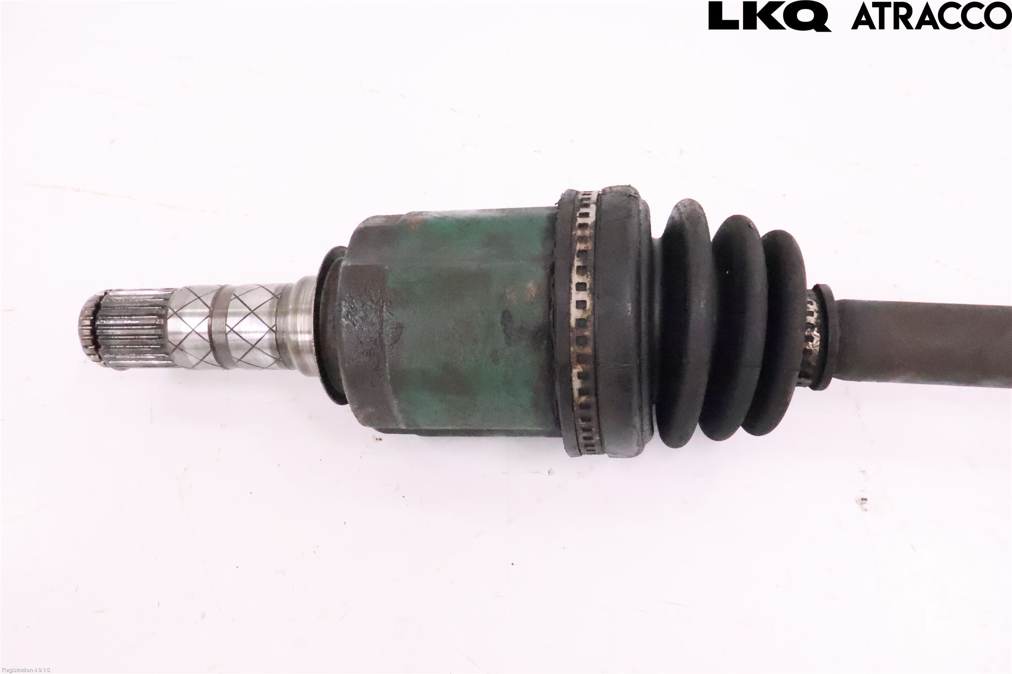 Subaru LEGACY    04-06 Drivaxel Fram Höger