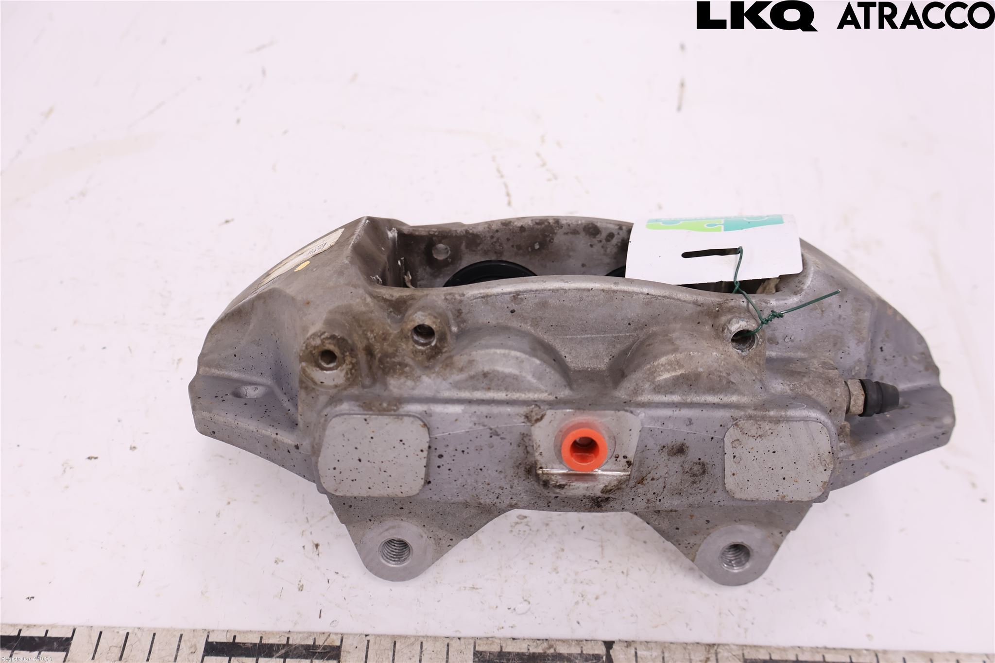 Tesla MODEL 3 17- Bromsok Fram Vänster