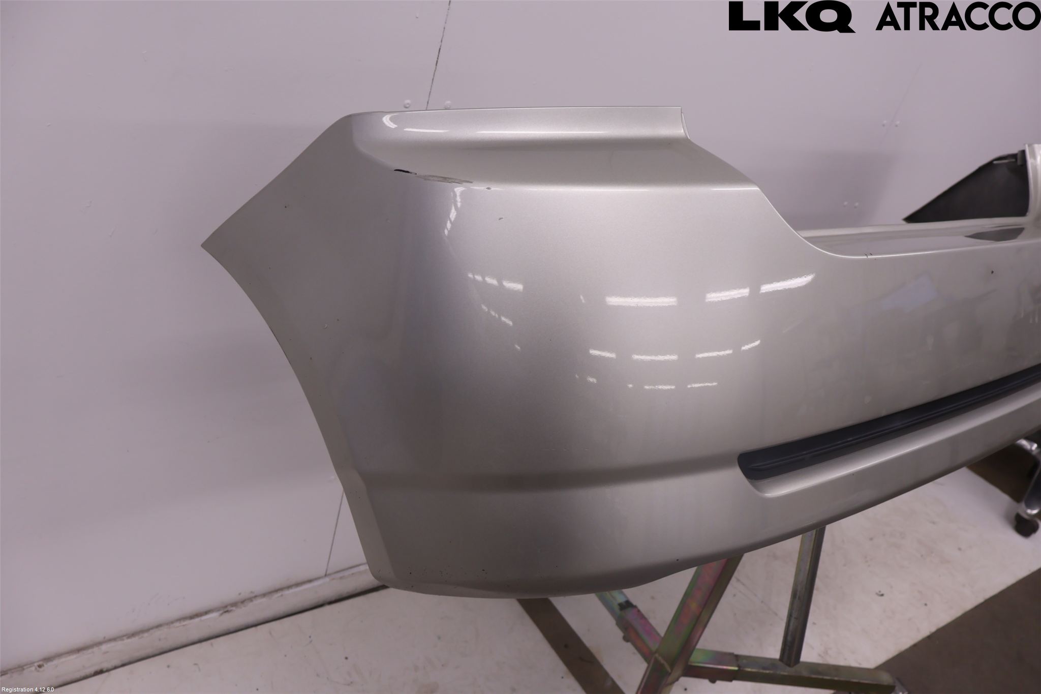 Toyota COROLLA 02-07 Stötfångarbeklädnad Bak