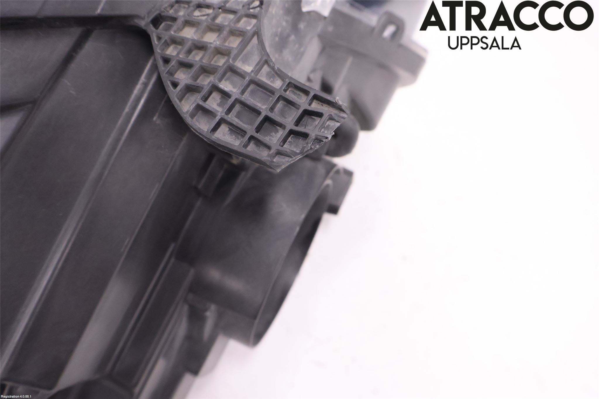 Ford TRANSIT SKÅP/BUSS 14-22 Strålkastare Vänster