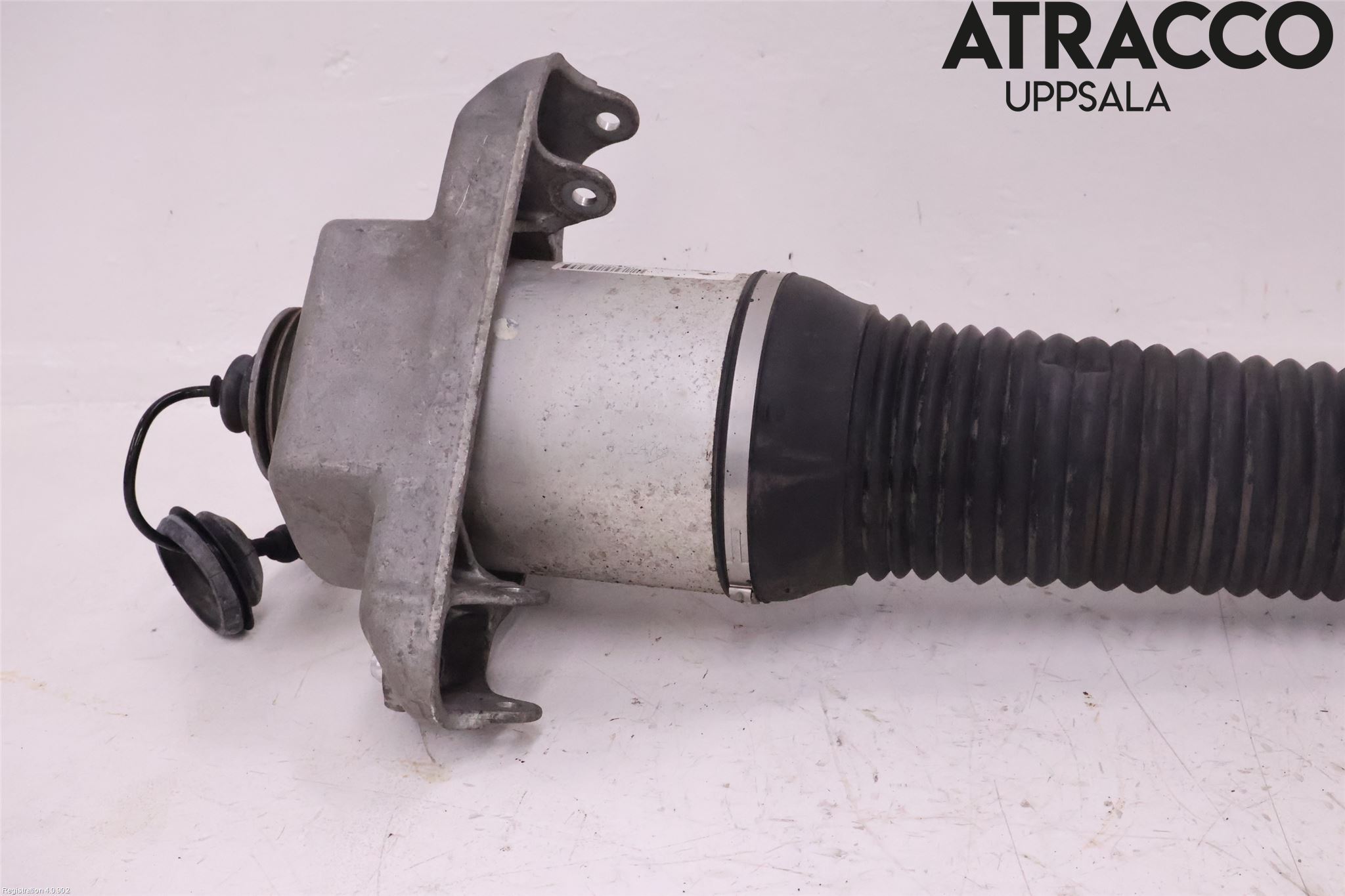 Audi A8/S8 4E  02-09 Fjäderben Fram Vänster