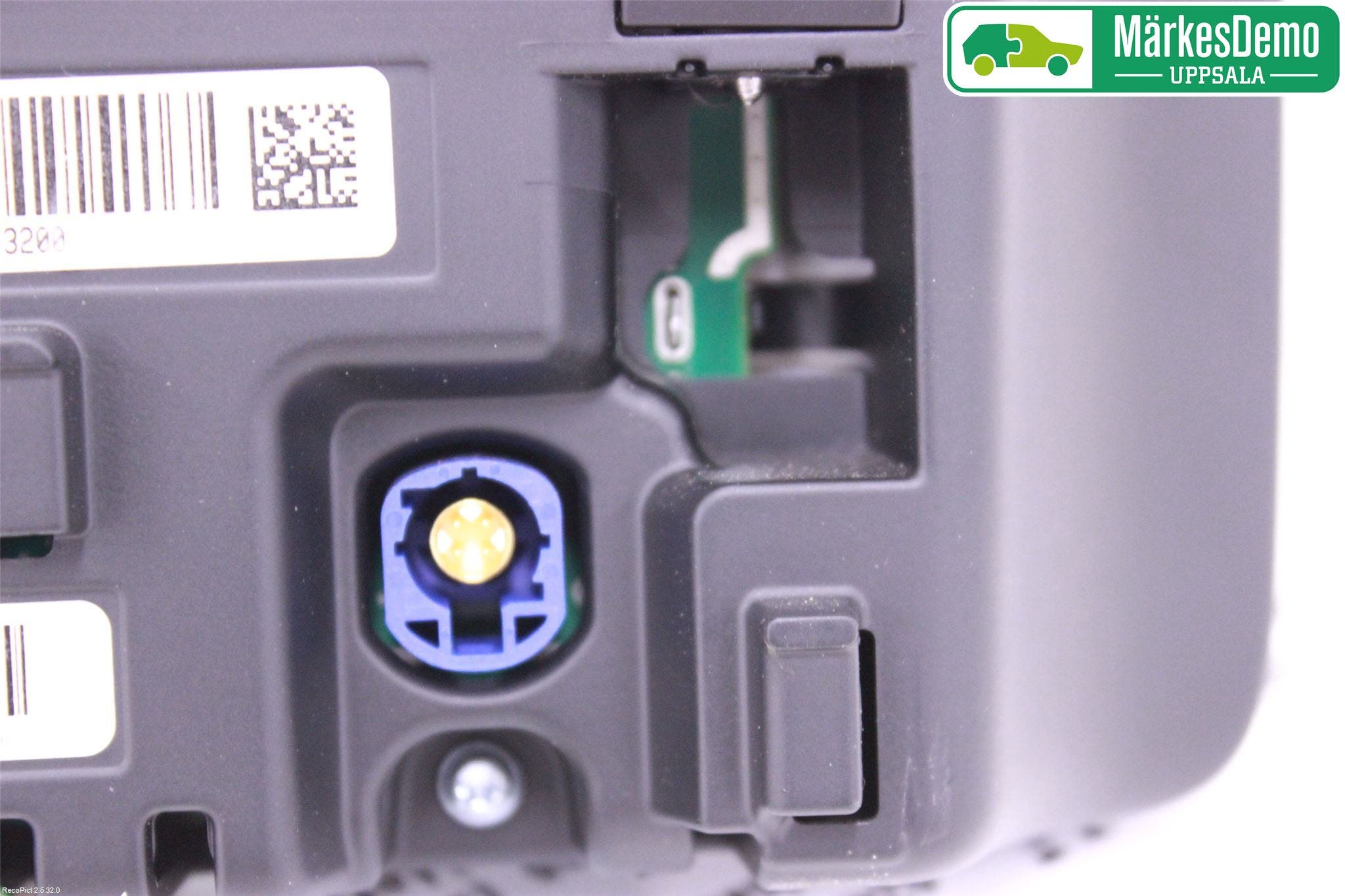 Mercedes-Benz MB A-KLASS (W176) 13-18 Bildskärm