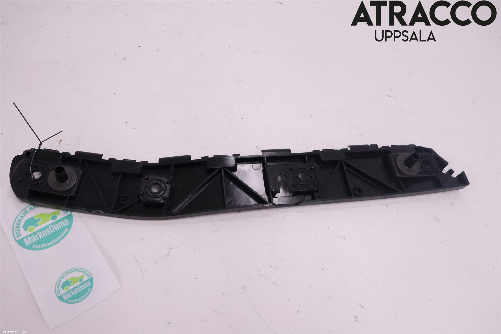 Ford KUGA 17-19 Stötfångarfäste Bak Hö