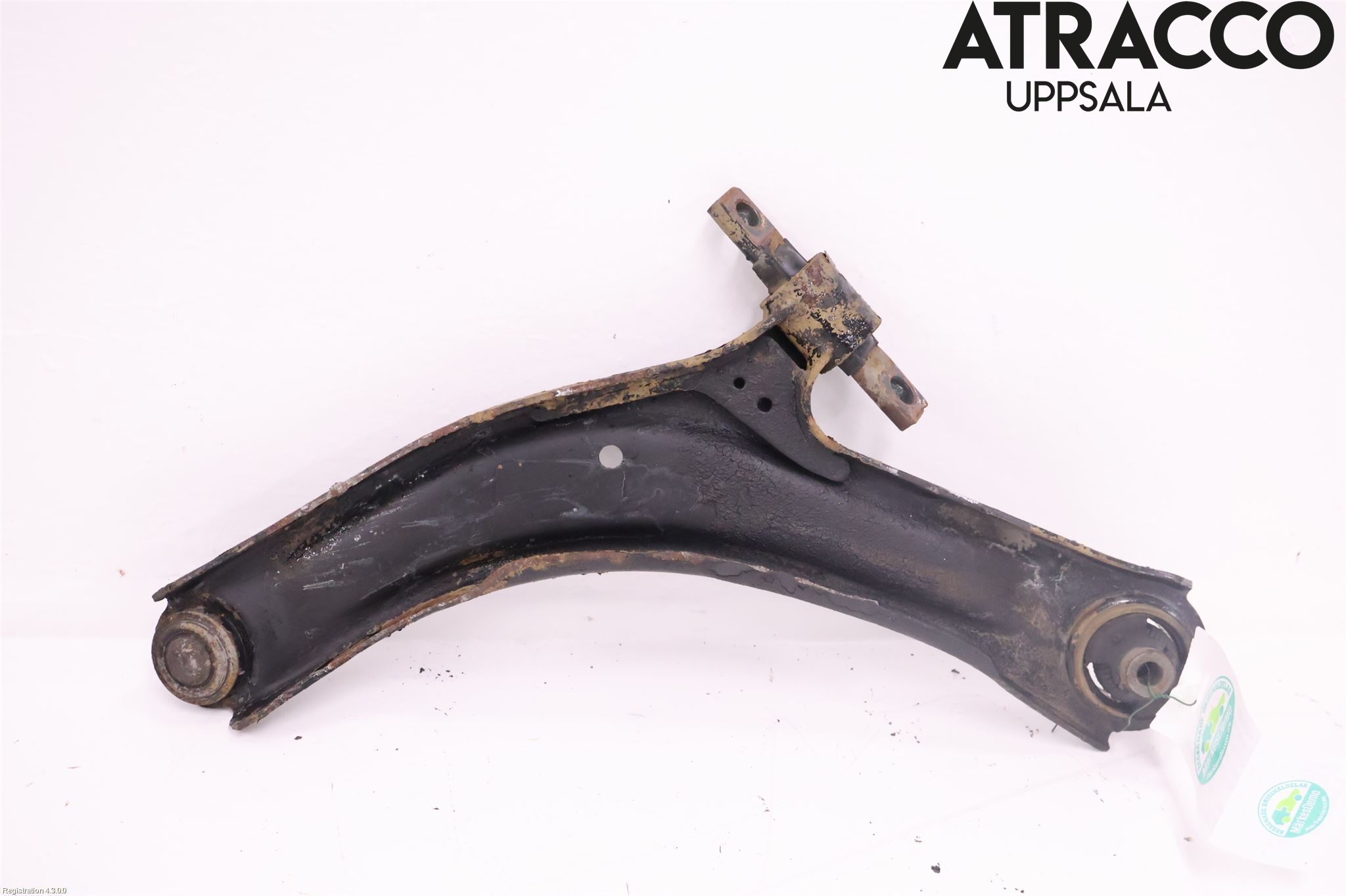 Nissan QASHQAI+2  10-14 Bärarm Fram Undre Hö