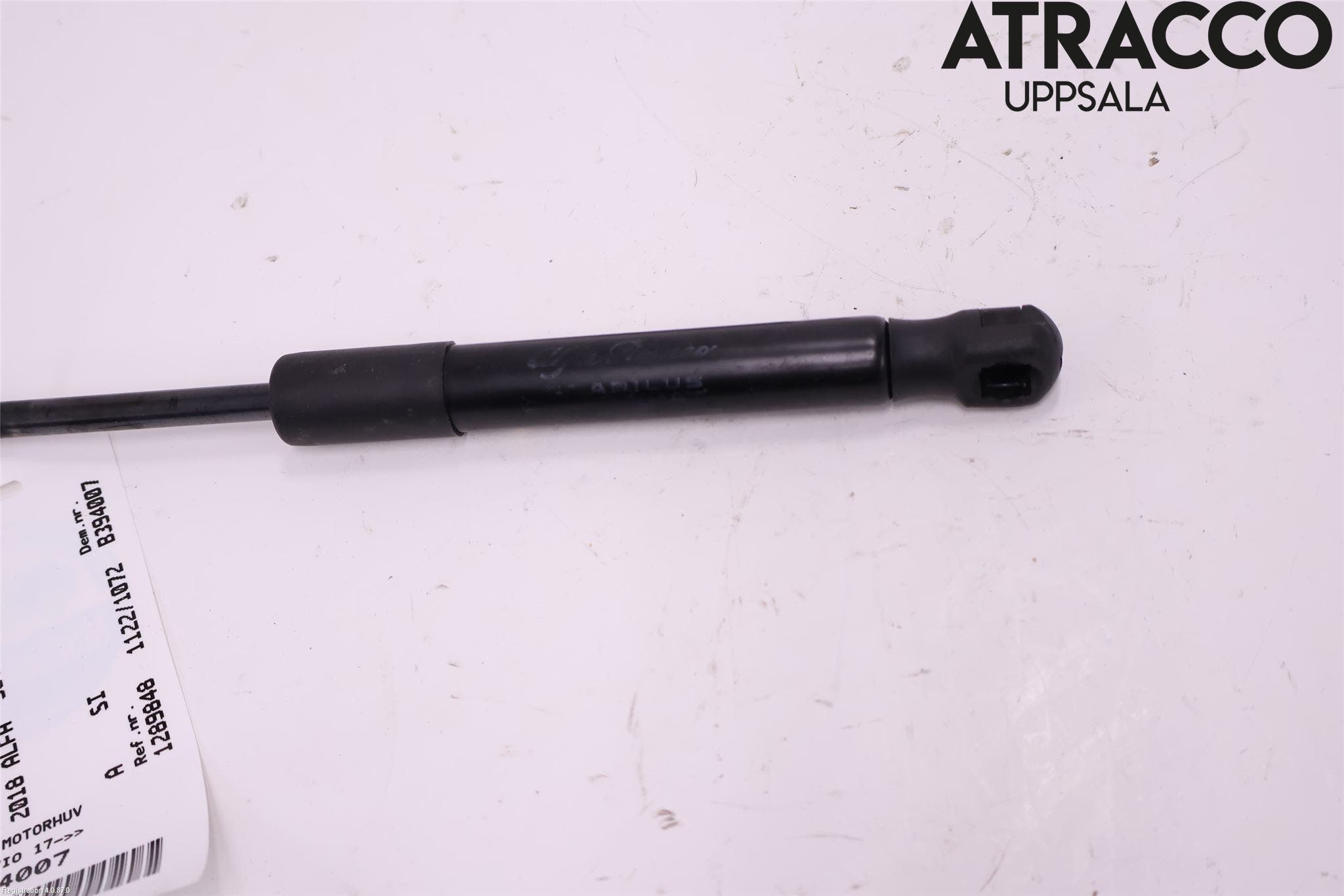 Alfa STELVIO 17- Gasfjäder Motorhuv