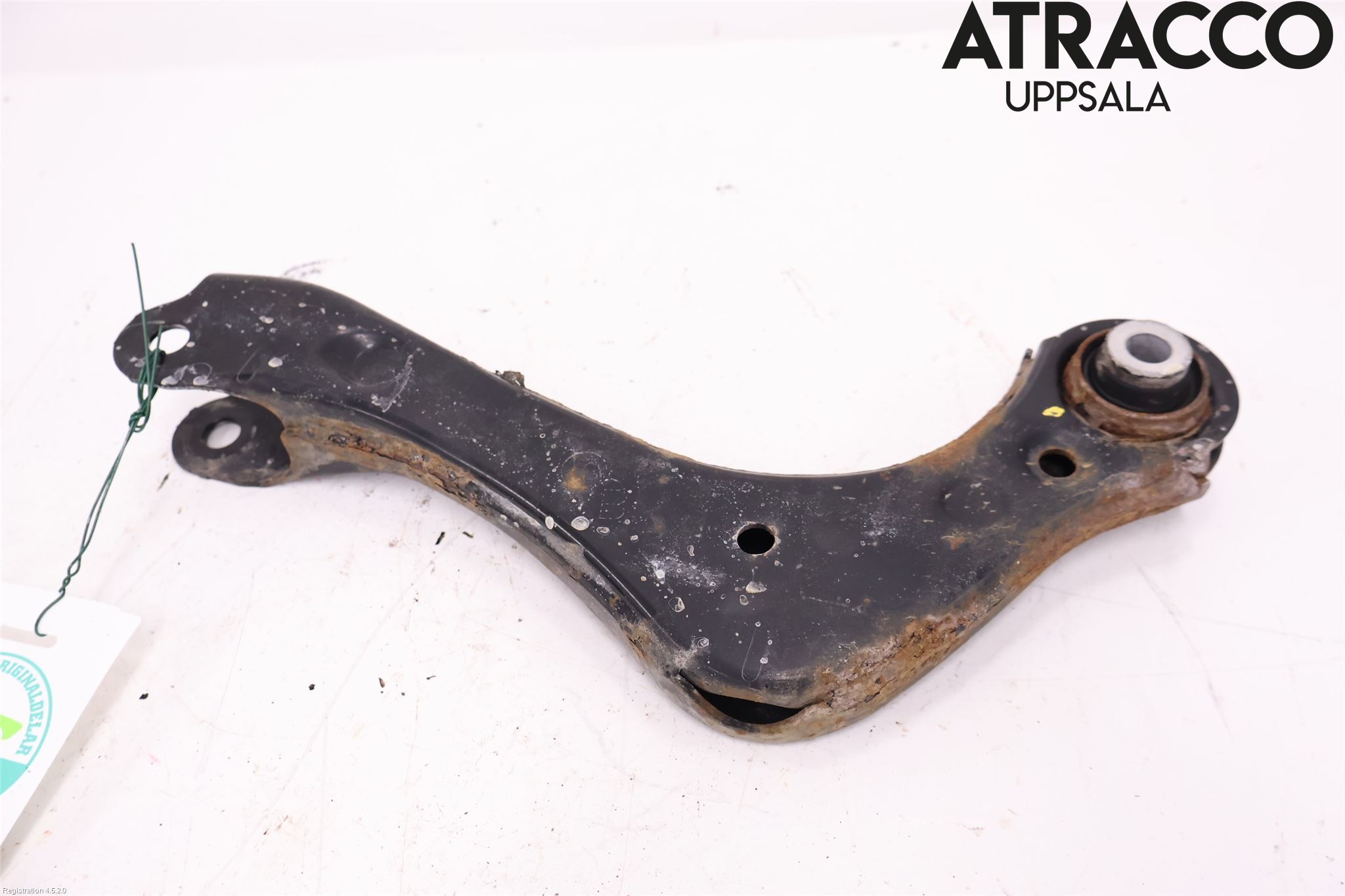 Toyota RAV4 19- Bärarm Bak Vänster