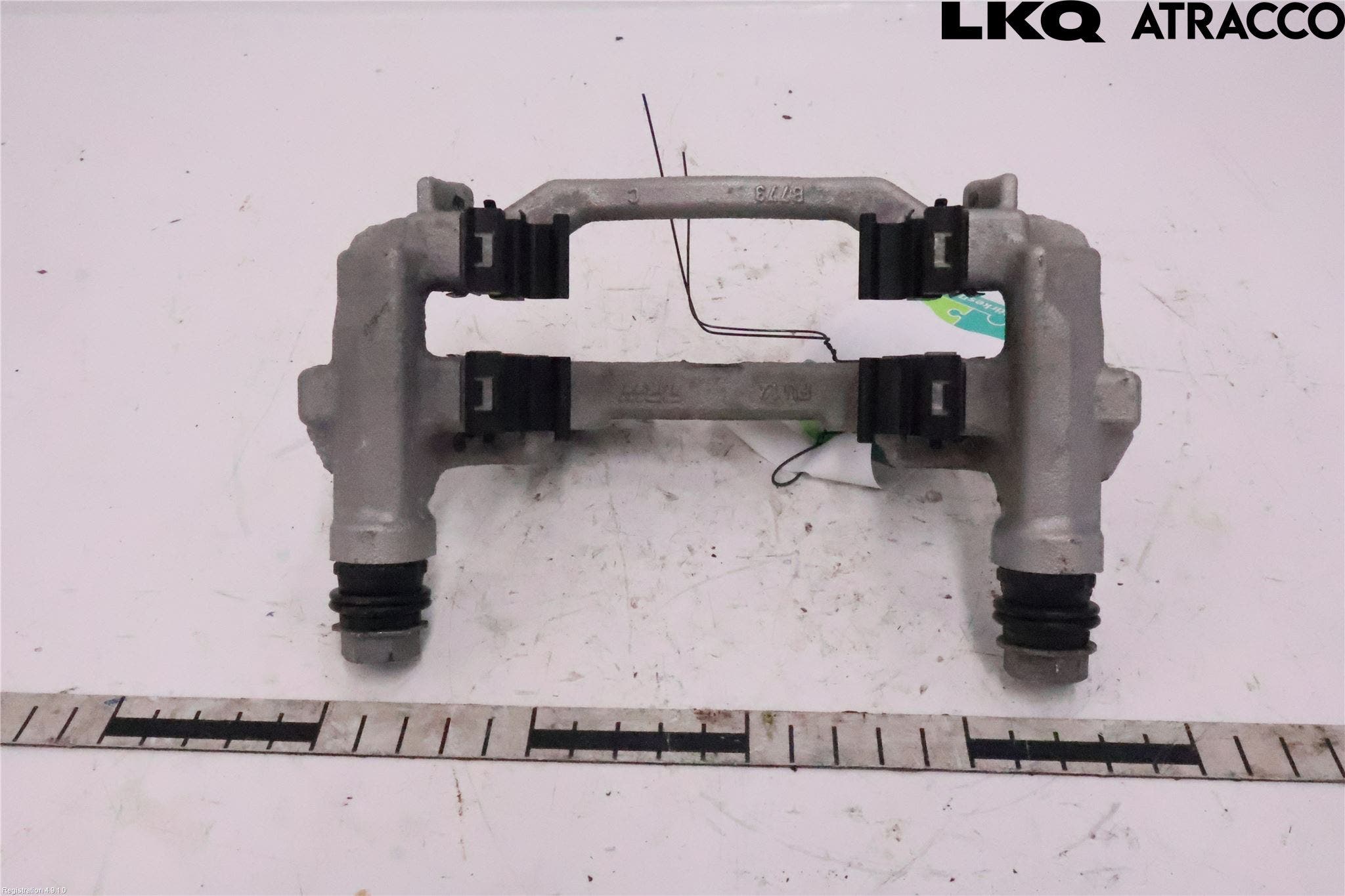 Toyota YARIS XP21 20- Bromsokshållare