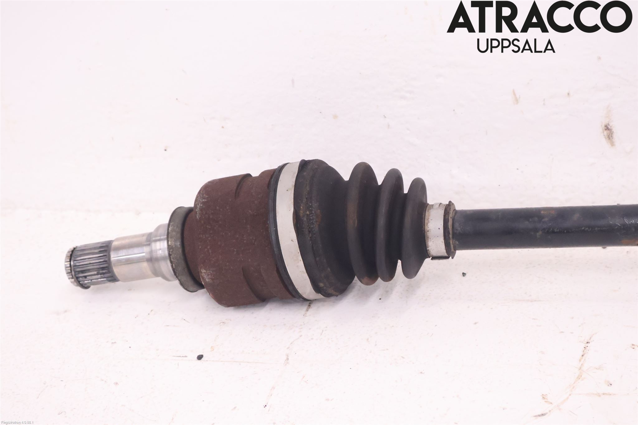 Toyota YARIS XP90 06-11 Drivaxel Fram Vänster