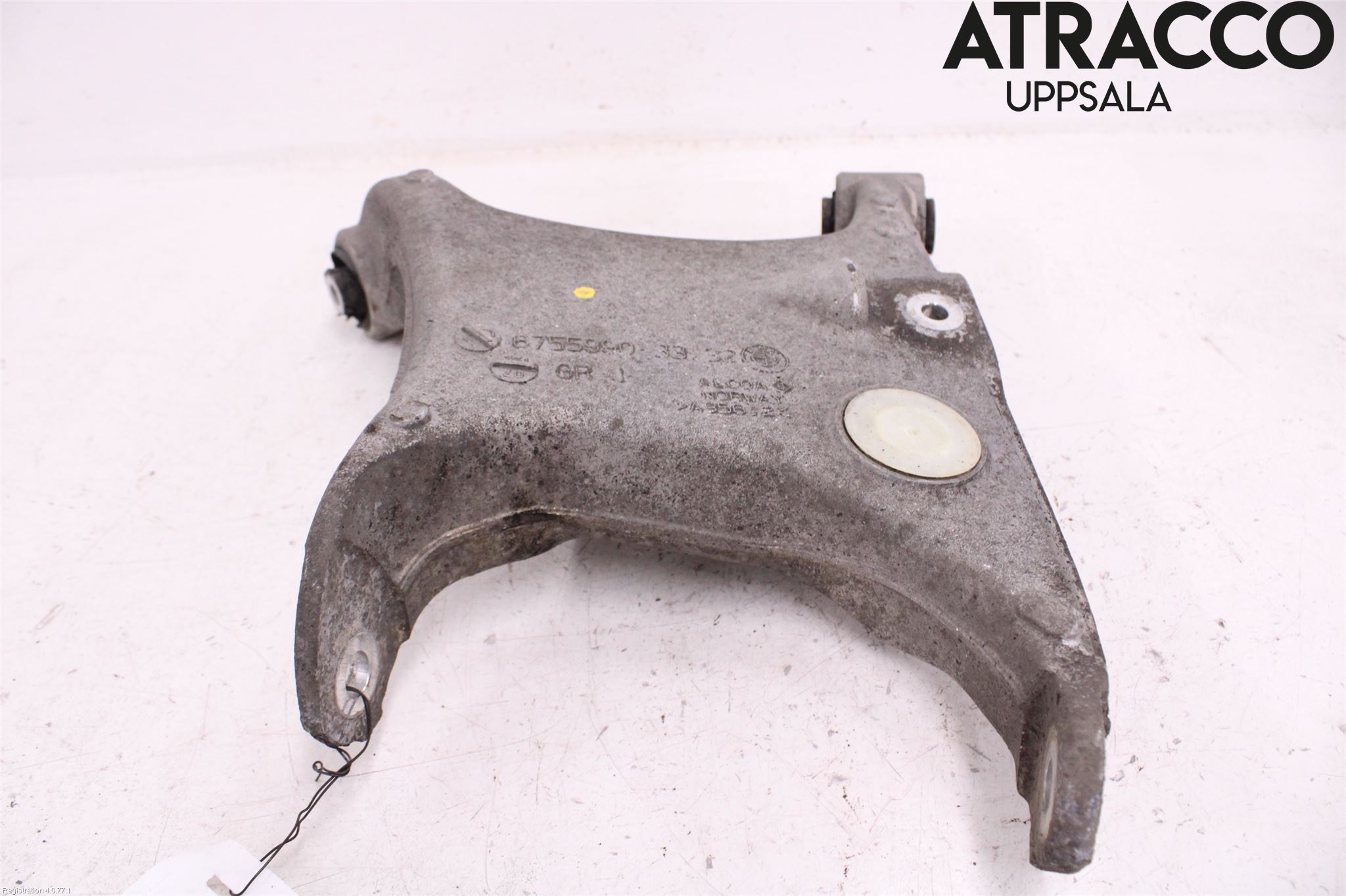 BMW 5 E60/61 Sed/Tou 02-10 Bärarm Bak Höger