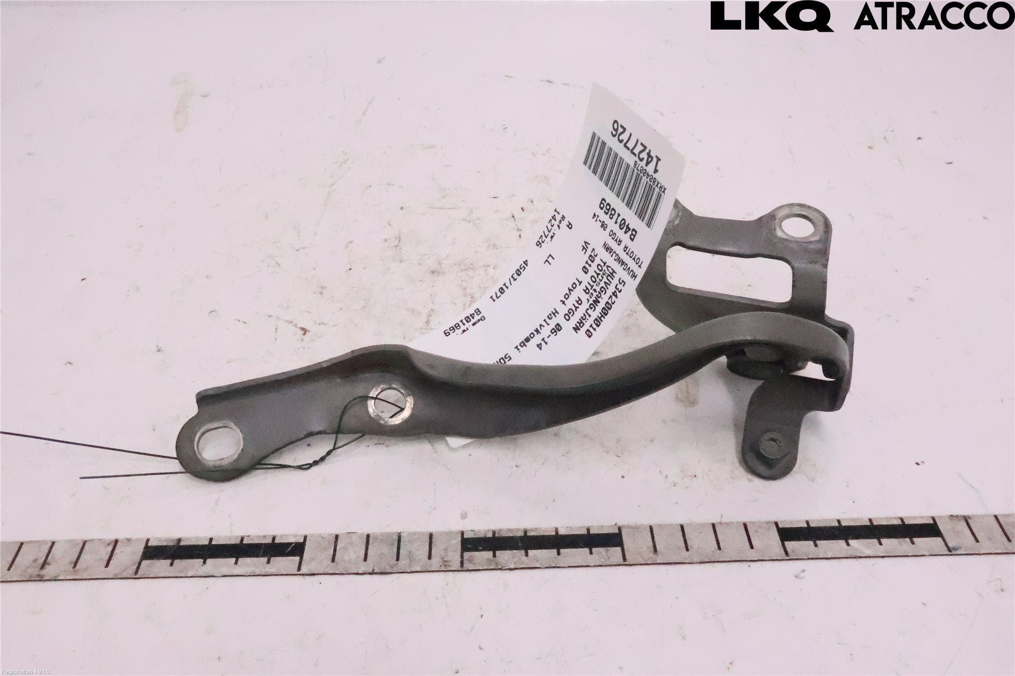 Toyota AYGO 06-14 Huvgångjärn