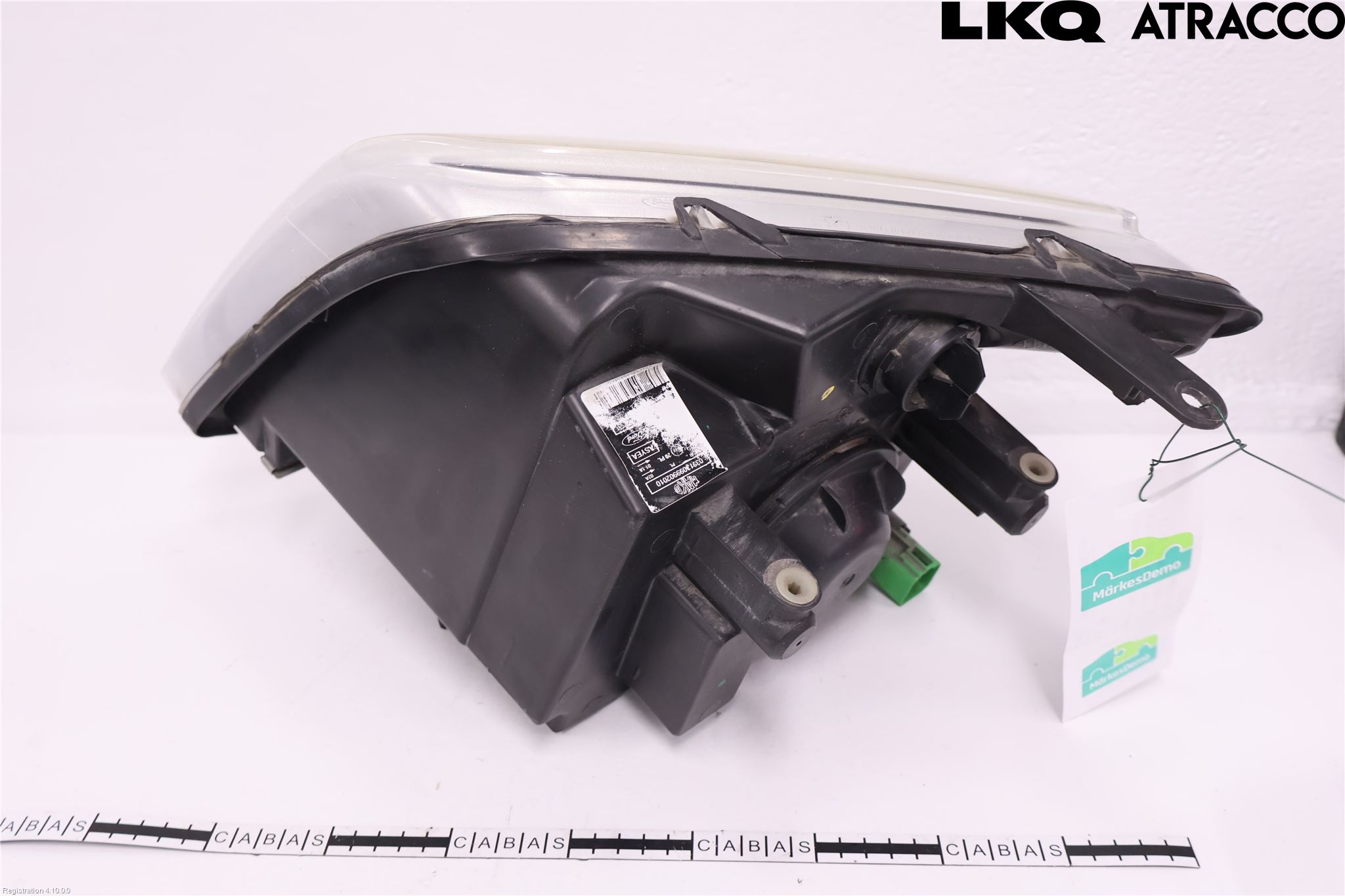 Ford TRANSIT CONNECT 09-13 Strålkastare Höger