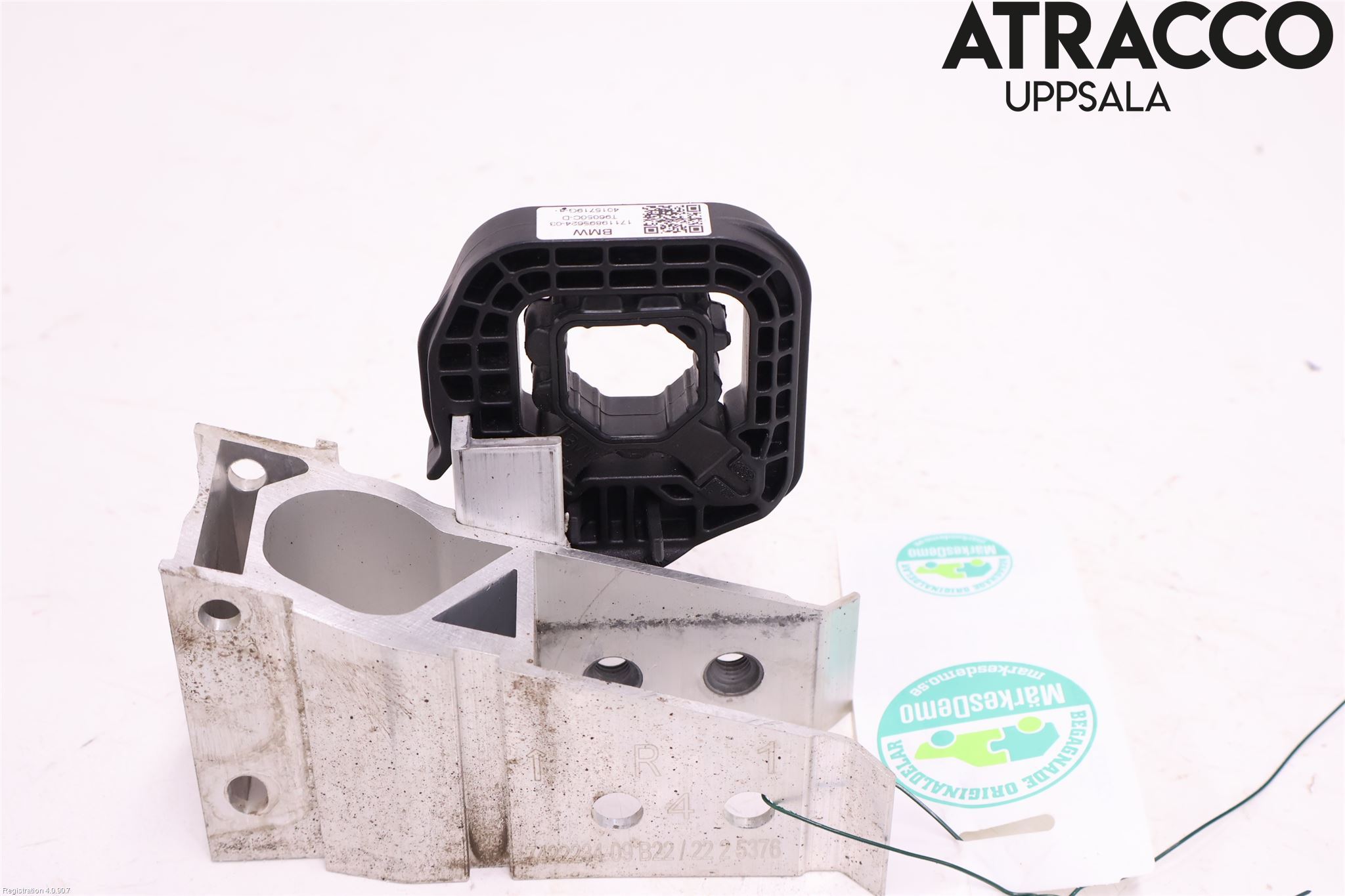 BMW 3 G20/G21/G80/G81 19- Kylarfäste-Ram-Balk