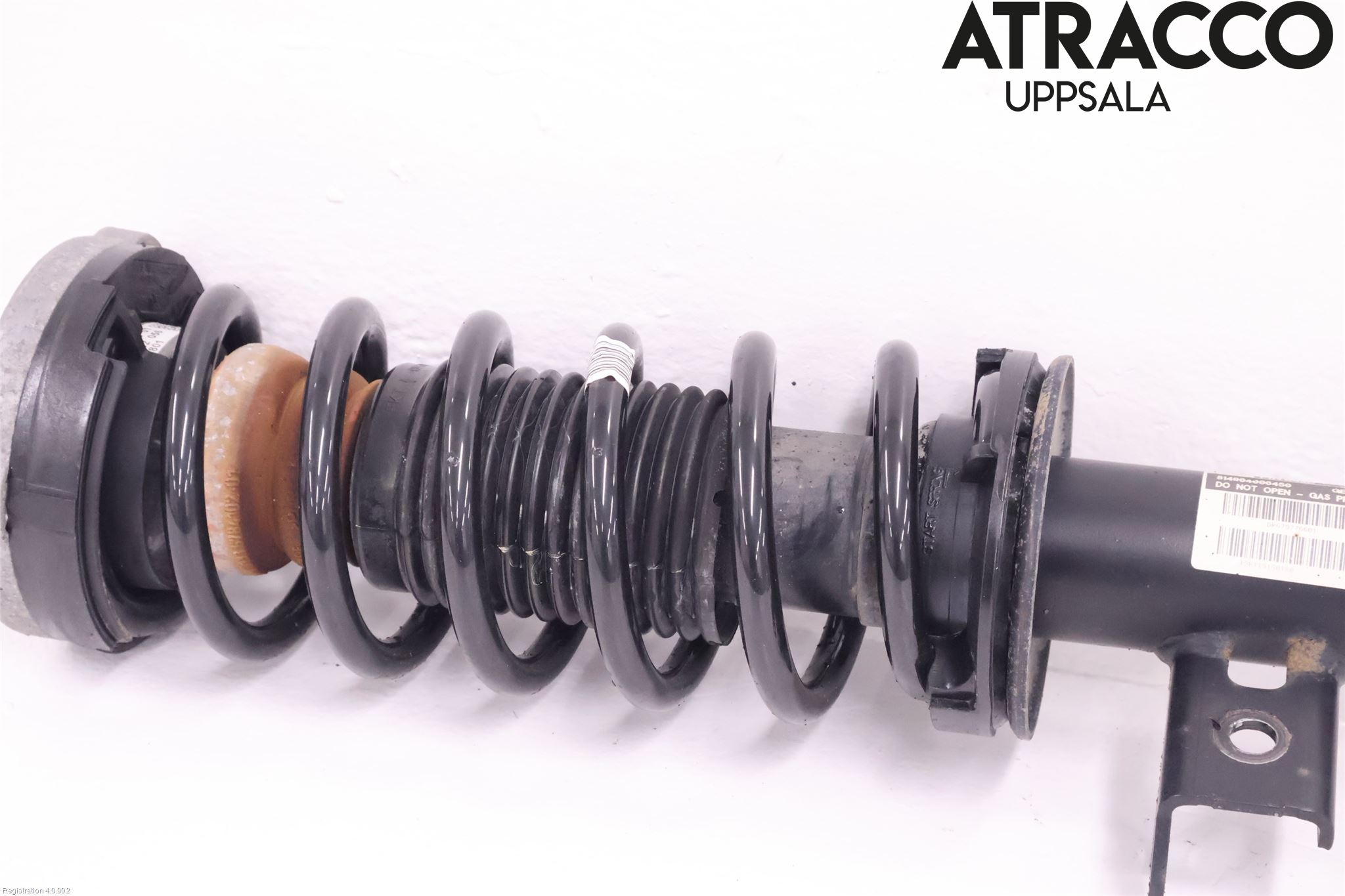 BMW 5 F10/F11/F18 09-17 Fjäderben Fram Höger