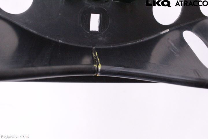 BMW 5 F10/F11/F18 09-17 Stötfångardel Bak Mitt