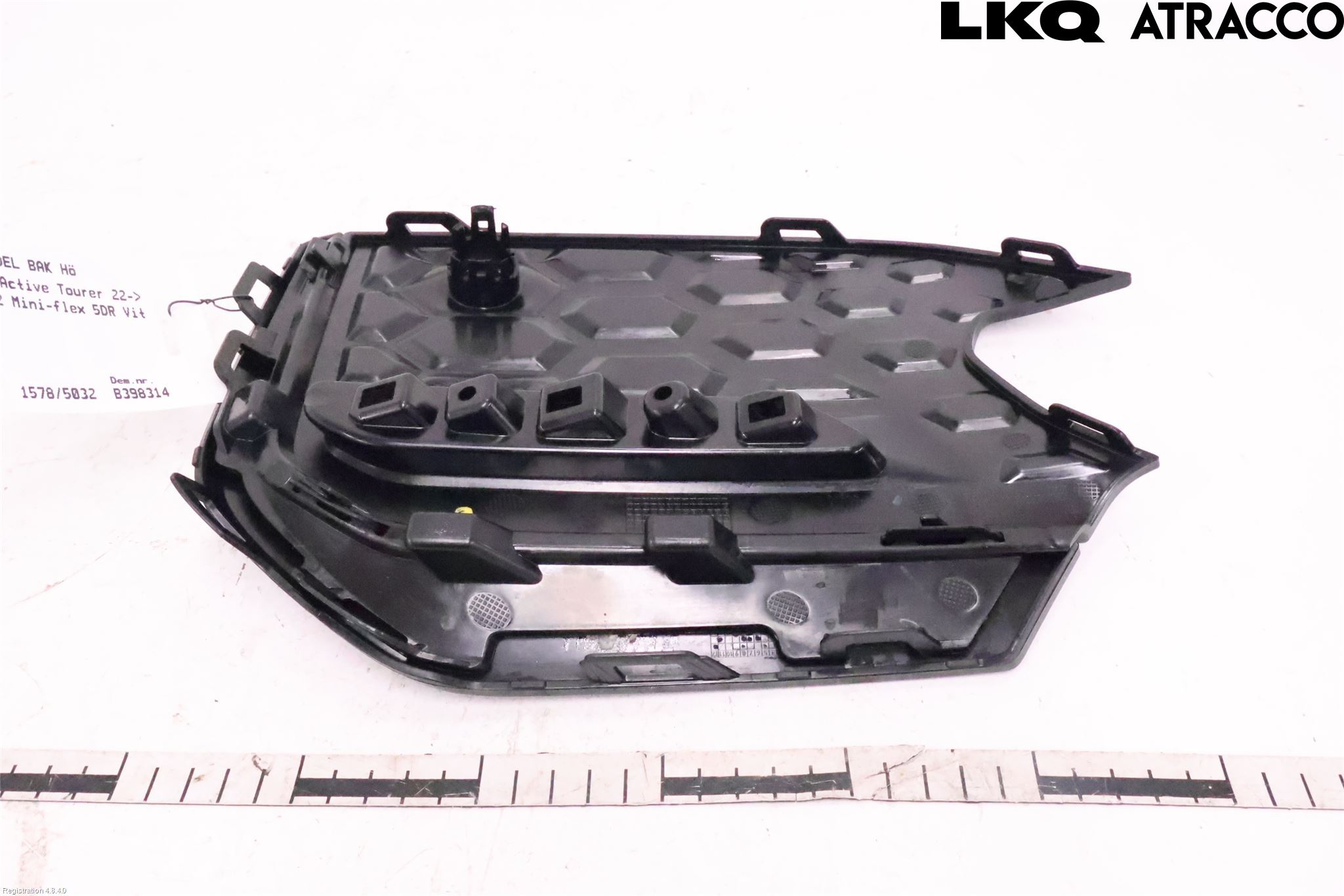 BMW 2 U06 Active Tourer 22- Stötfångardel Bak Hö