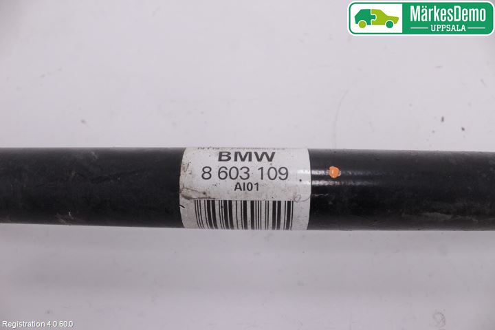 BMW 4 F36 Gran Coupé 14-20 Drivaxel Bak Vänster